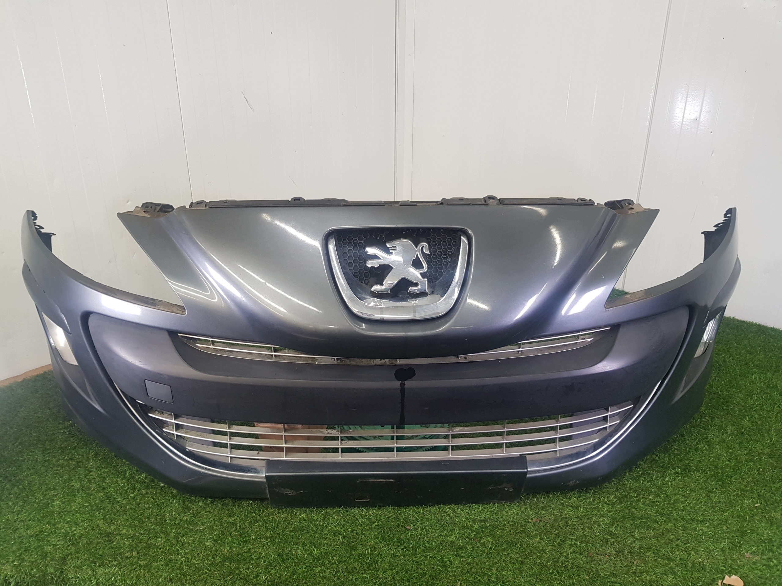nárazník předek přední PEUGEOT 308