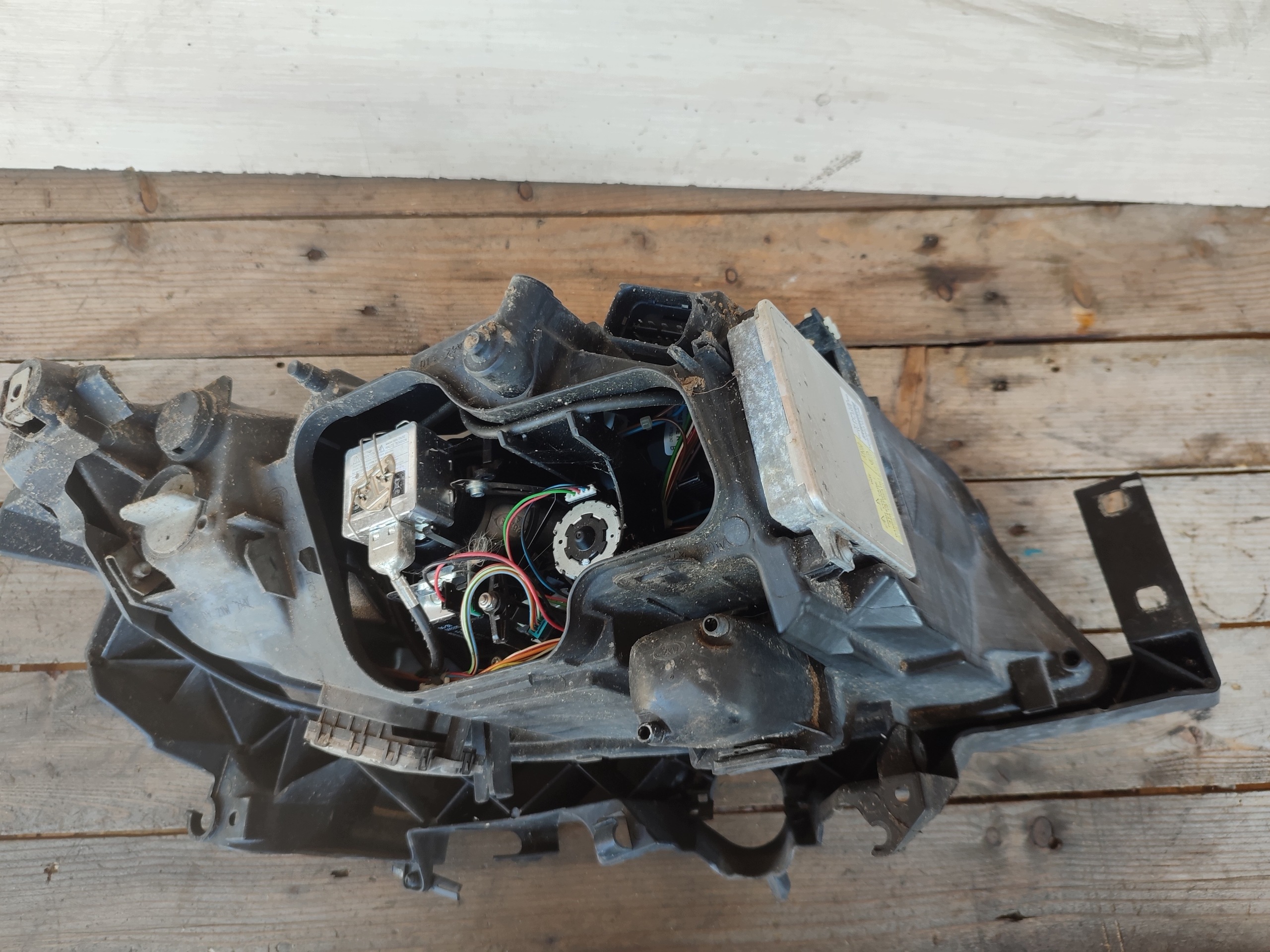 BMW OE 6942743/ 7189312 Reflektor links