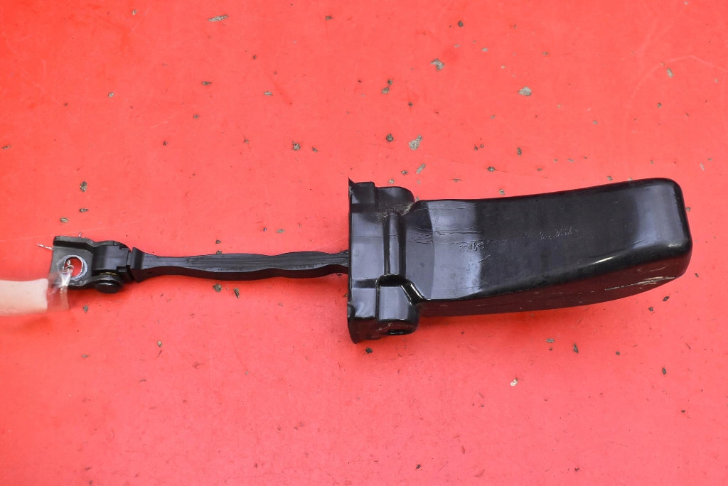 limiter door right front 5E0837267A SKODA OCTAVIA 3 III 13-17