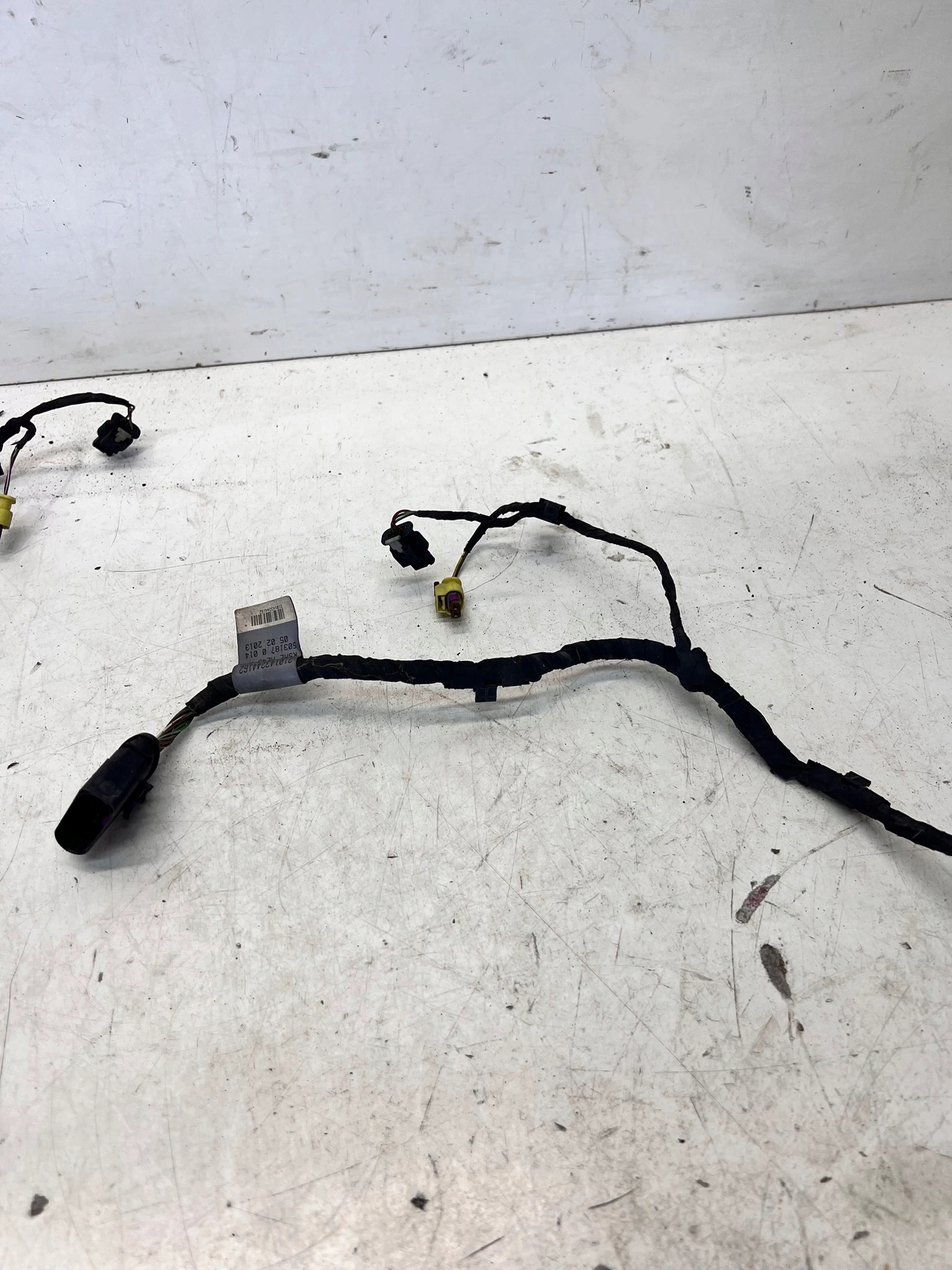 bundle CZUJNIKOW of the parking front AUDI A3 8V 8V0971085E 1/26