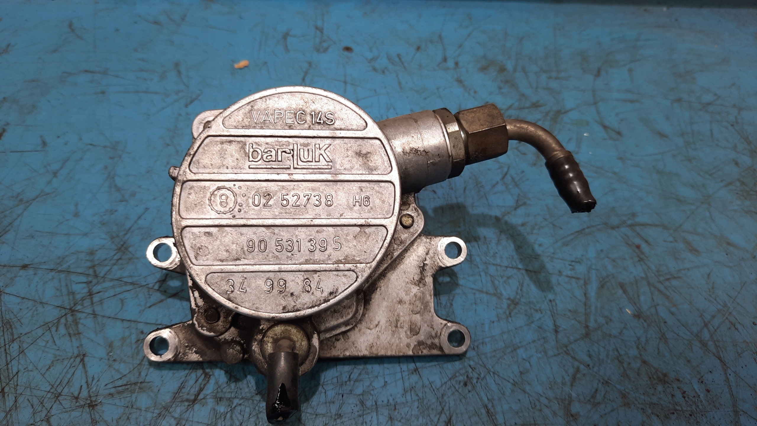 POMPA VACU 90531395 OPEL VECTRA B 2.0 DTI