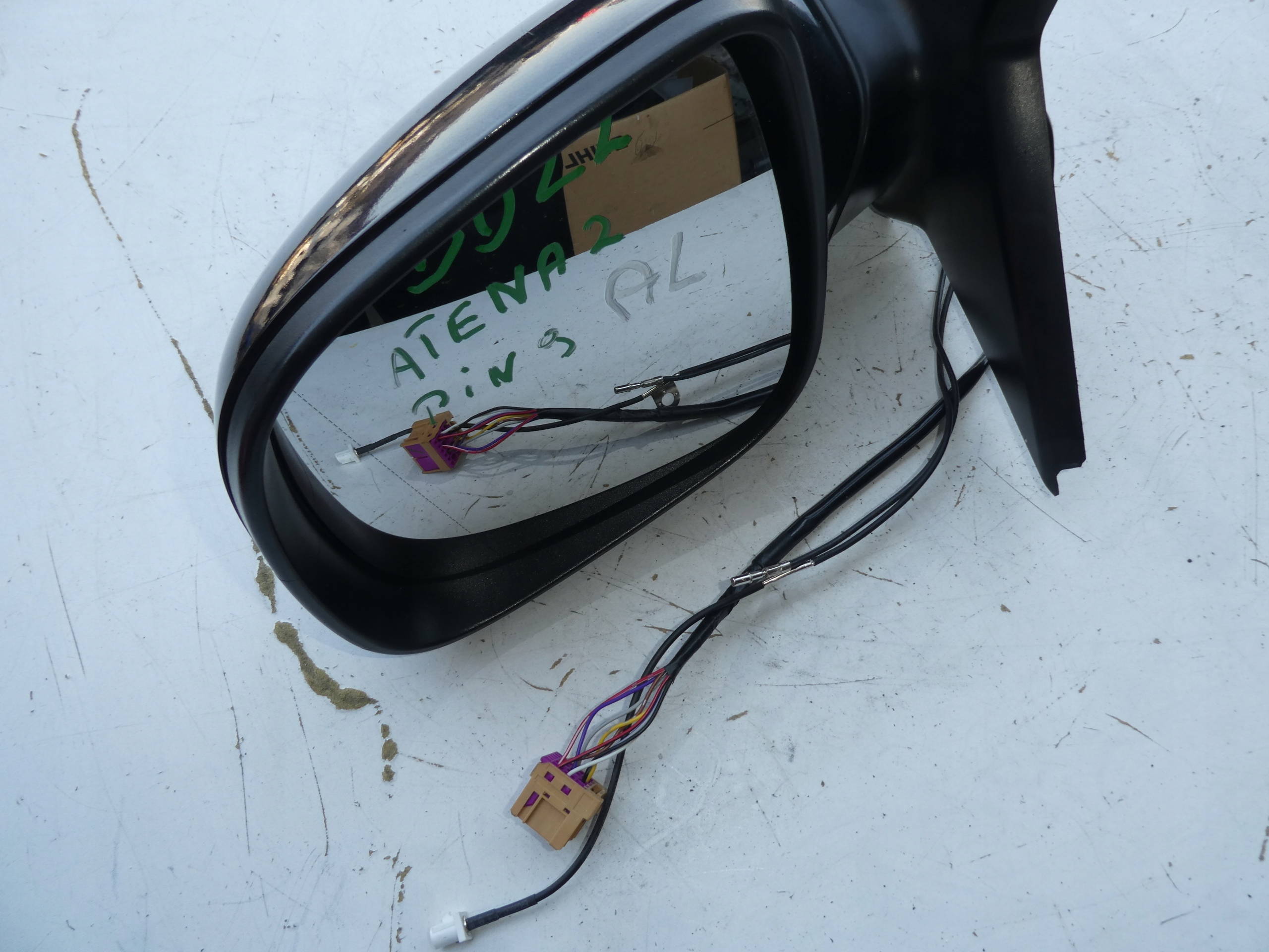 VW T5 LUSTERKO LEWE 9 PIN 2 ATENY Strona zabudowy lewa