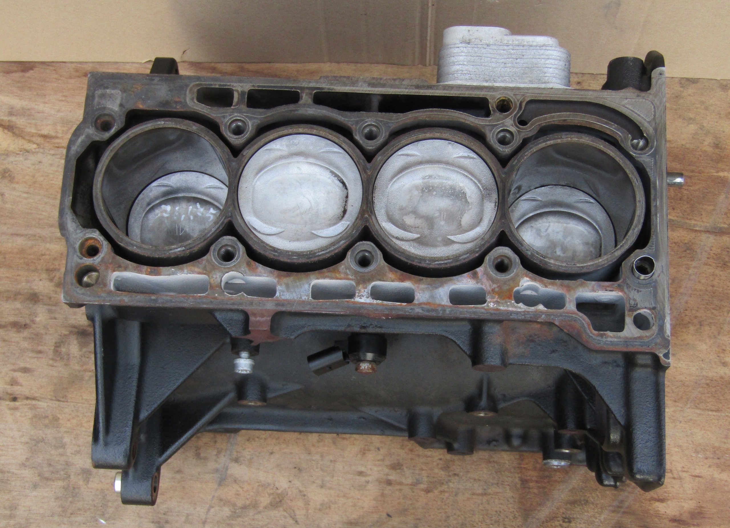 DÓŁ SILNIKA BLOK WAŁ TŁOK AUDI VW 1.4TFSI CAX 03C021AF/AG/AJ Producent części Volkswagen OE