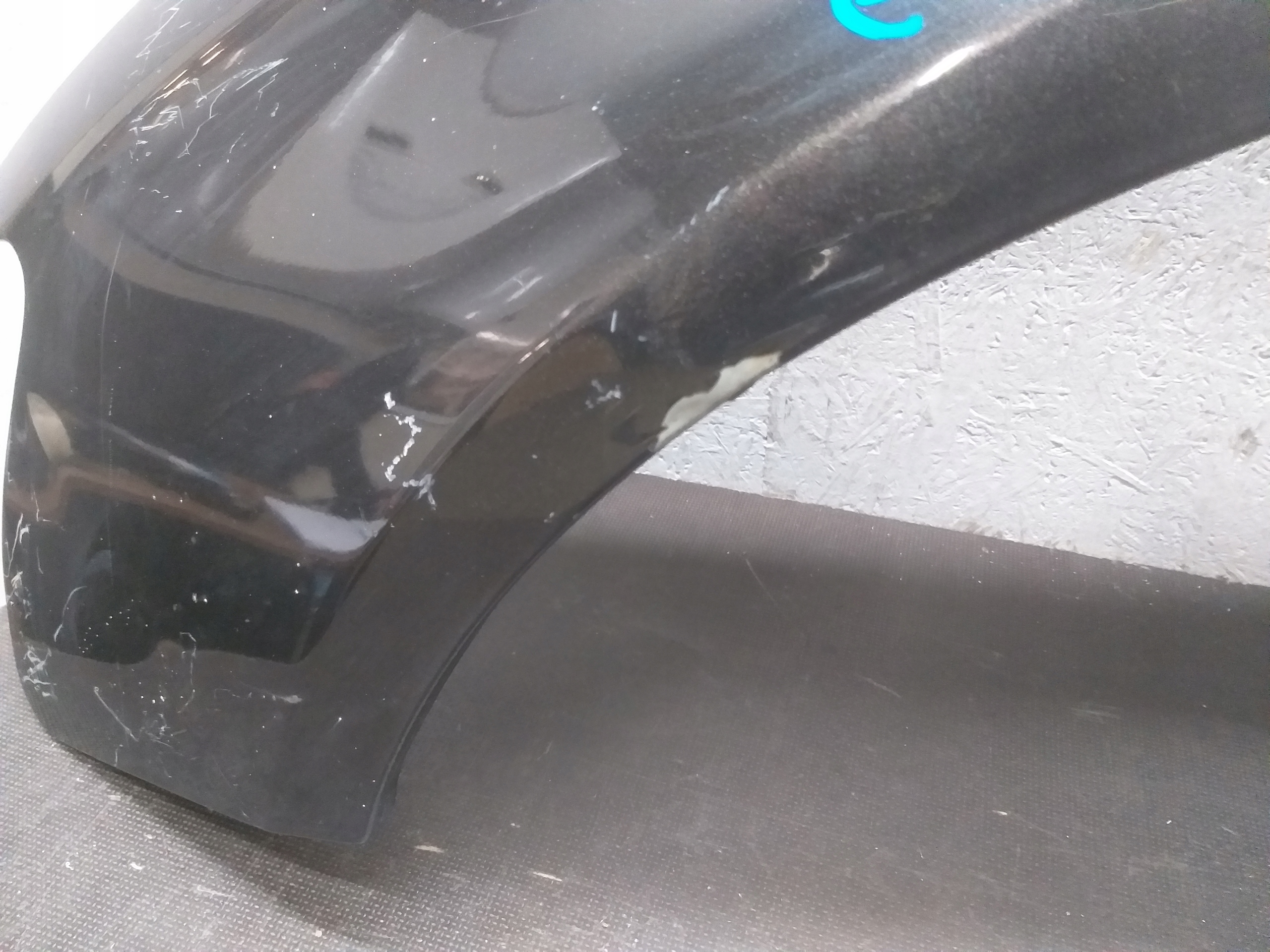 FENDER FRONT LEFT AUDI A4 B8 8K0 08-12