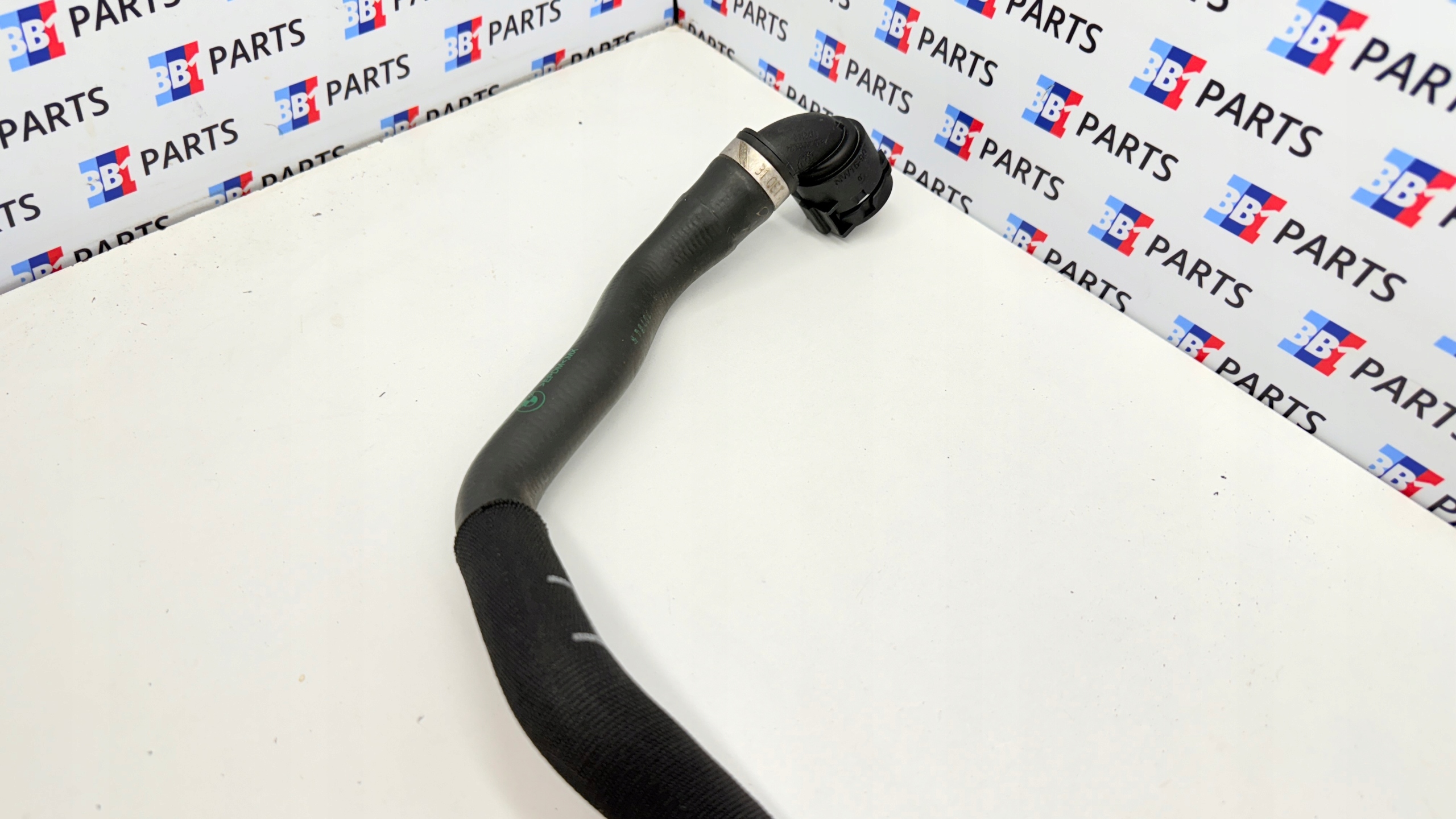 BMW G01 G02 X3 X4 prijenos crijevo vode 20D 18D 30D 9354459