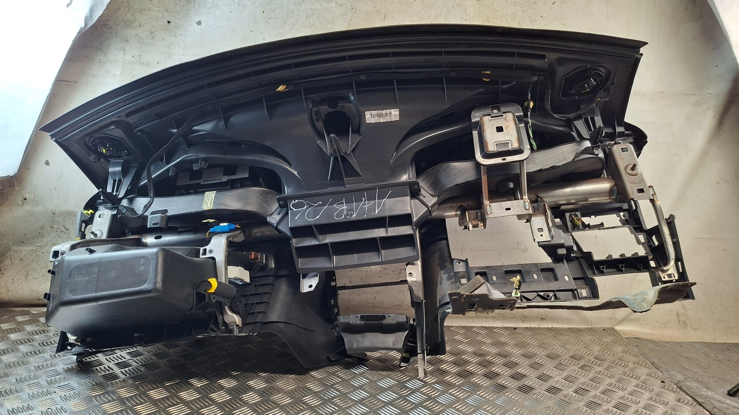 armatura CITROEN DS3