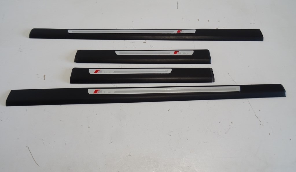 AUDI A6 C6 МОЛДИНГИ, НАКЛАДКИ НАКЛАДКИ ПОРОГ S-LINE