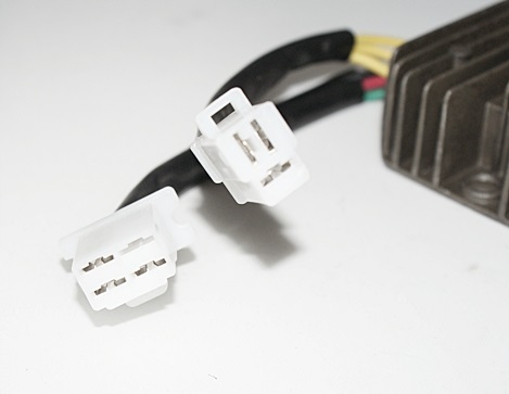 REGULATOR NAPIĘCIA 3-FAZOWY (SYM, KYMCO 250, MALAG Producent WZMOTO