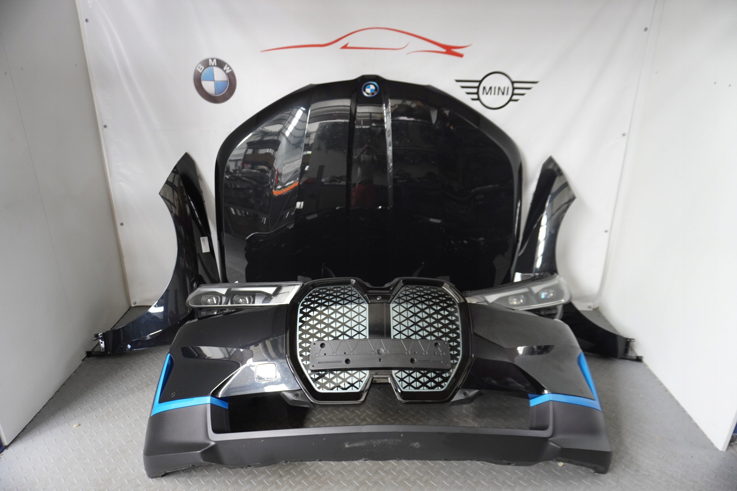 MASKA ZDERZAK PAS LAMPY BMW IX i20 475