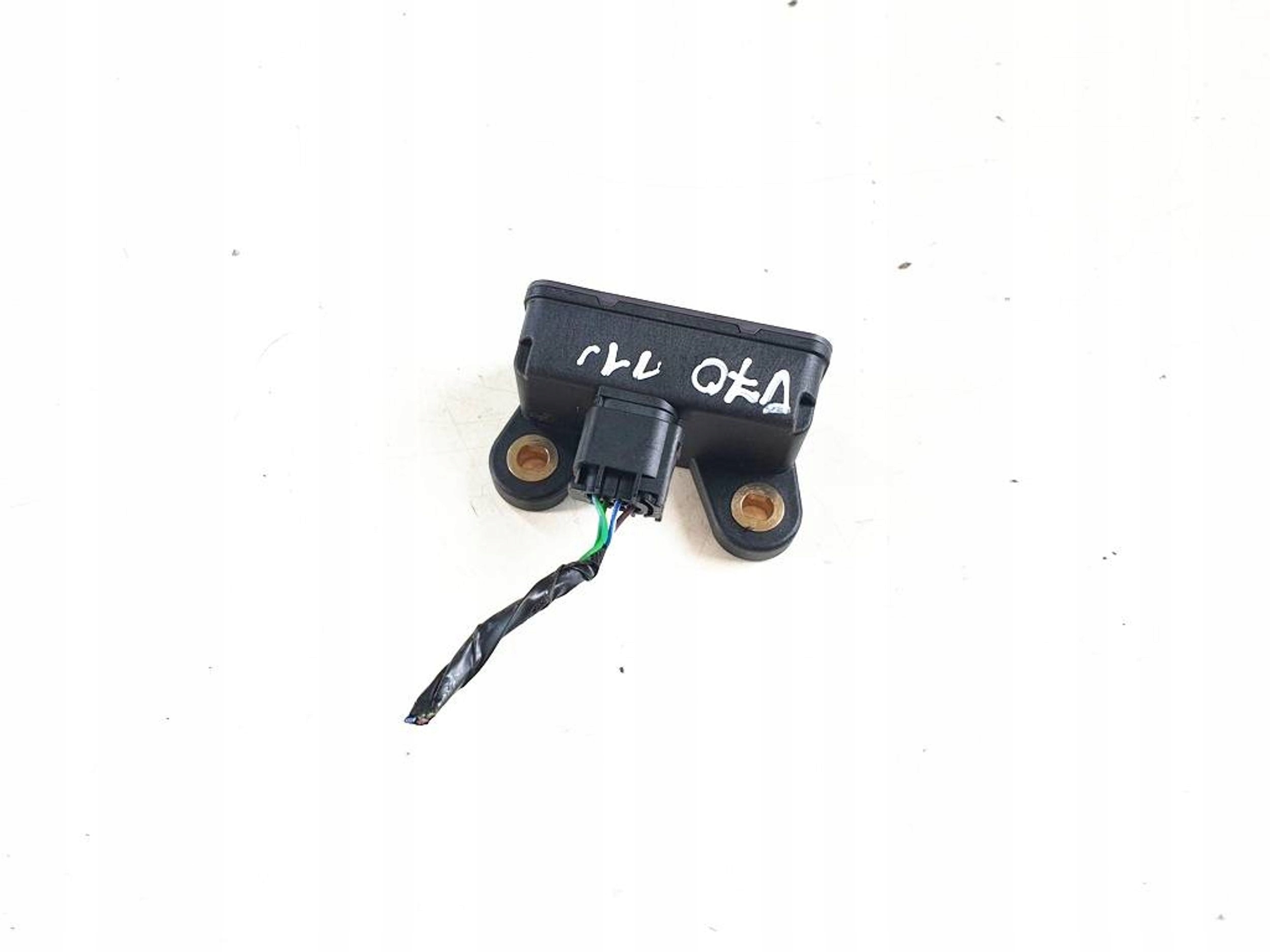 Датчик esp volvo V70 III 10170106543