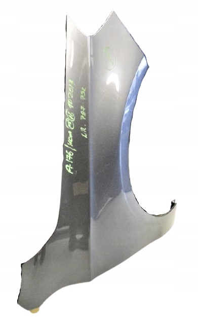 MERCEDES A KLASA W176 LIFT BŁOTNIK PRAWY IGŁA 787