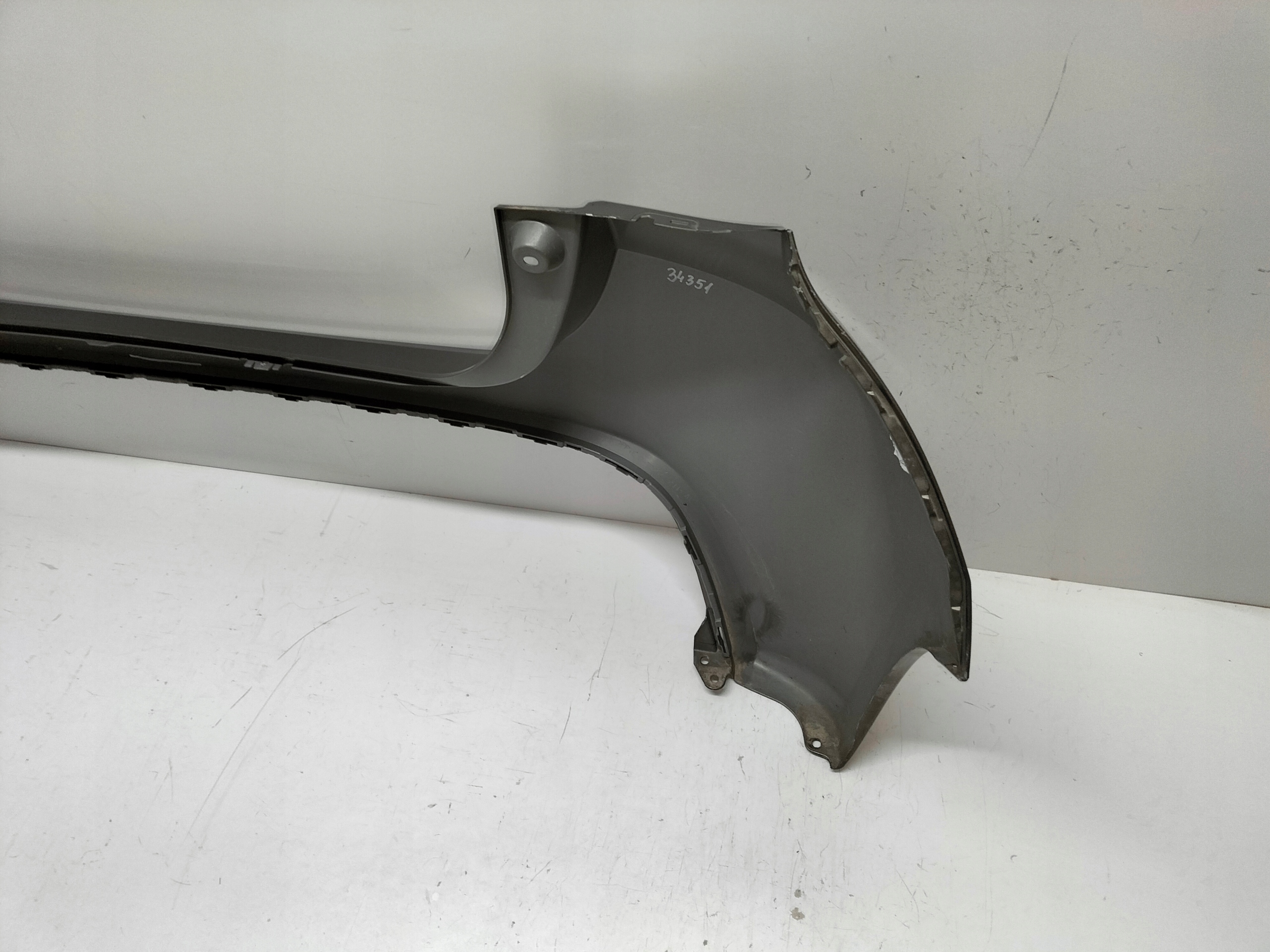 lökhárító hátsó far TOYOTA YARIS IV 20