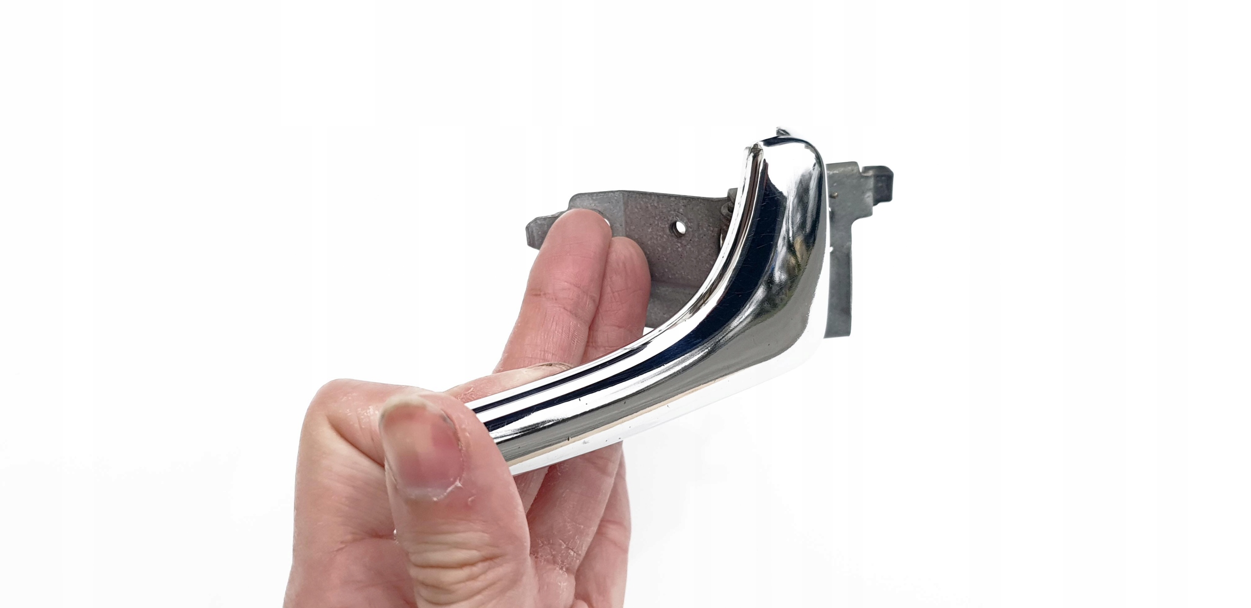 volvo S40 V40 универсал ручка двери внутренняя хром хромированная задний правая