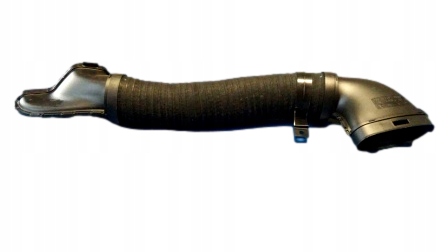 Mercedes W203 W209 Trubka pro přívod vzduchového filtru Oe