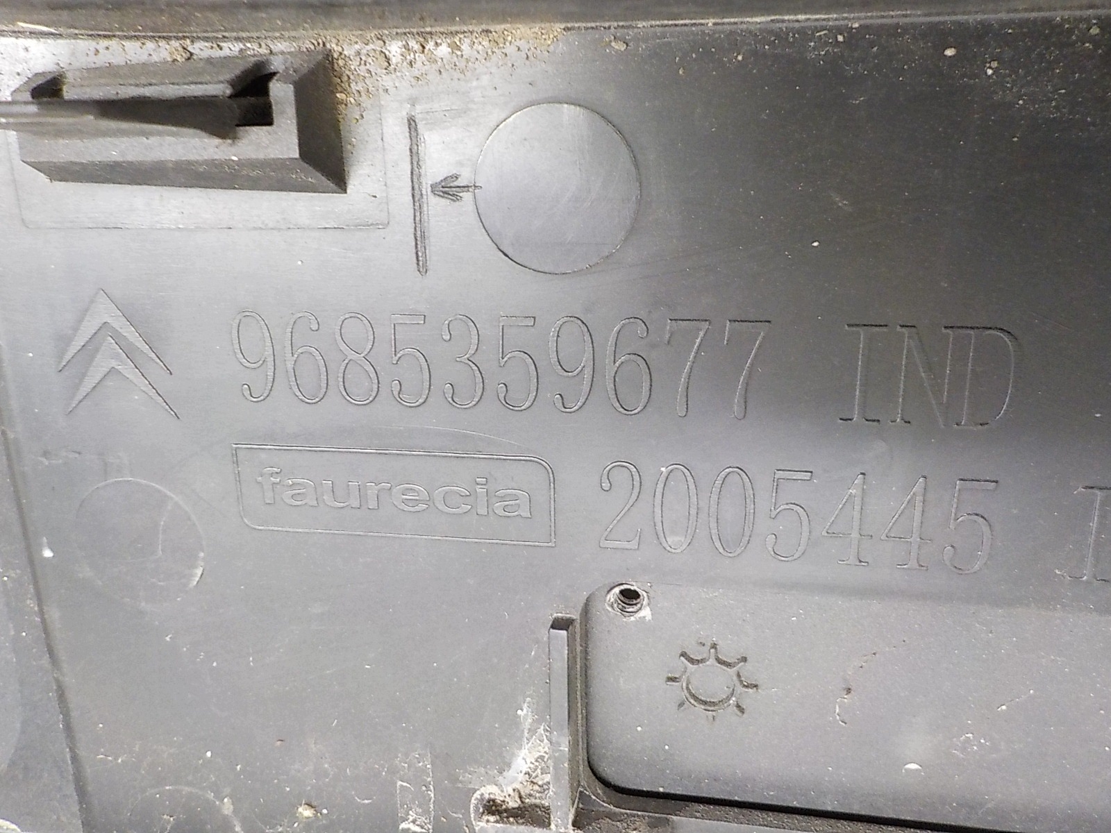 CITROEN C3 II grill grille radiator