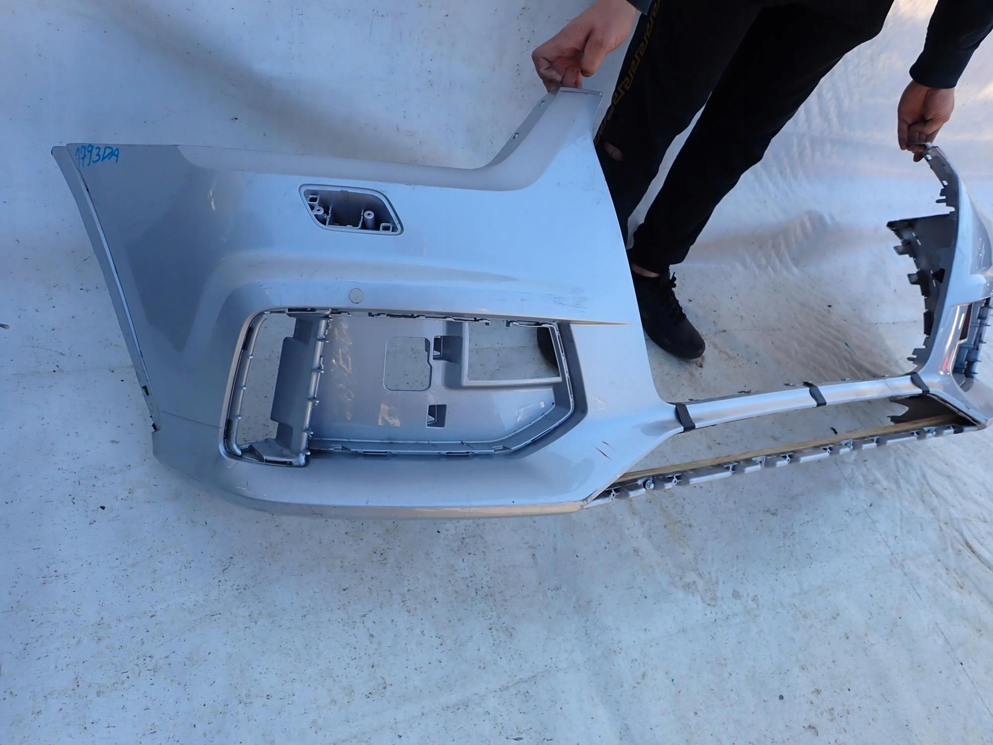 AUDI RSQ3 RS Q3 and 1 13-14 bumper front washer PDC