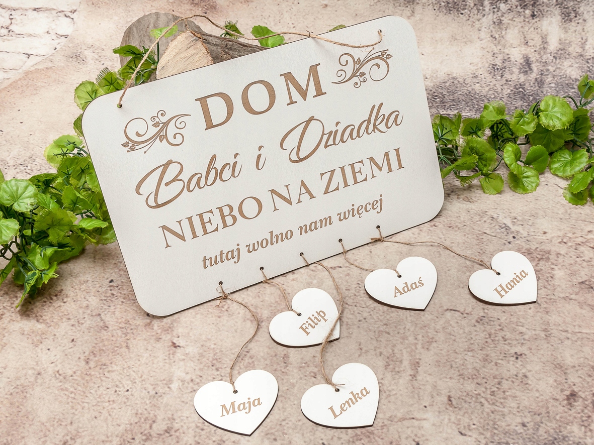 tabliczka w DOMU BABCI i DZIADKA grawer imię 4-5 Kod producenta BD_HDF
