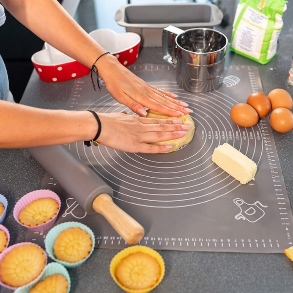 MATA PODKŁADKA STOLNICA KUCHENNA PODZIAŁKA XXL Materiał silikon