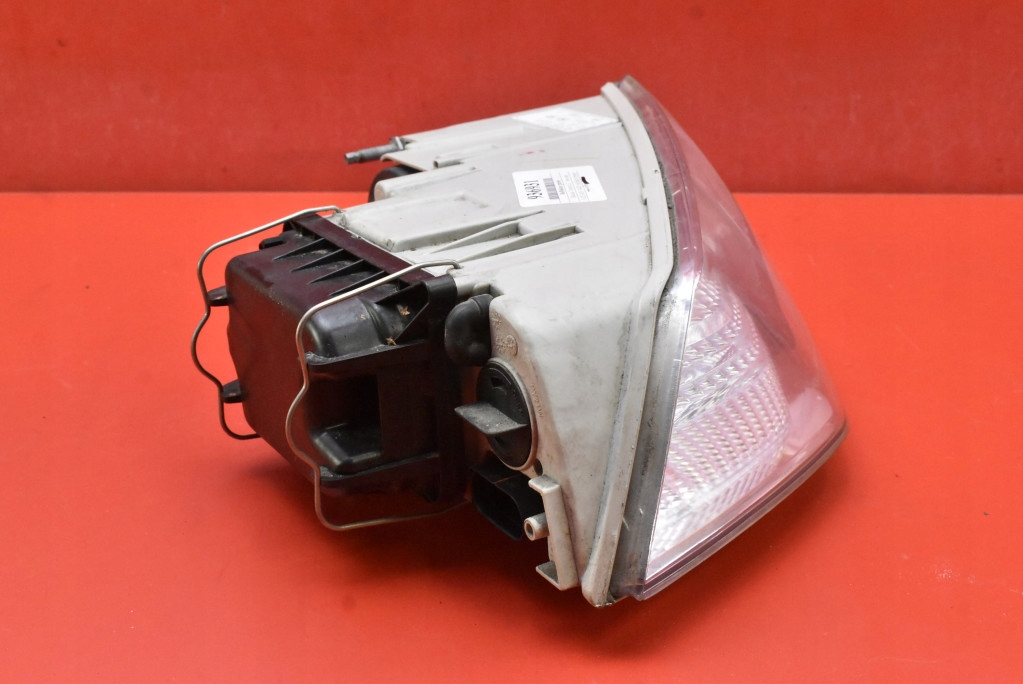 REFLEKTOR right light front lens EU SKODA OCTAVIA 2 II 04-08