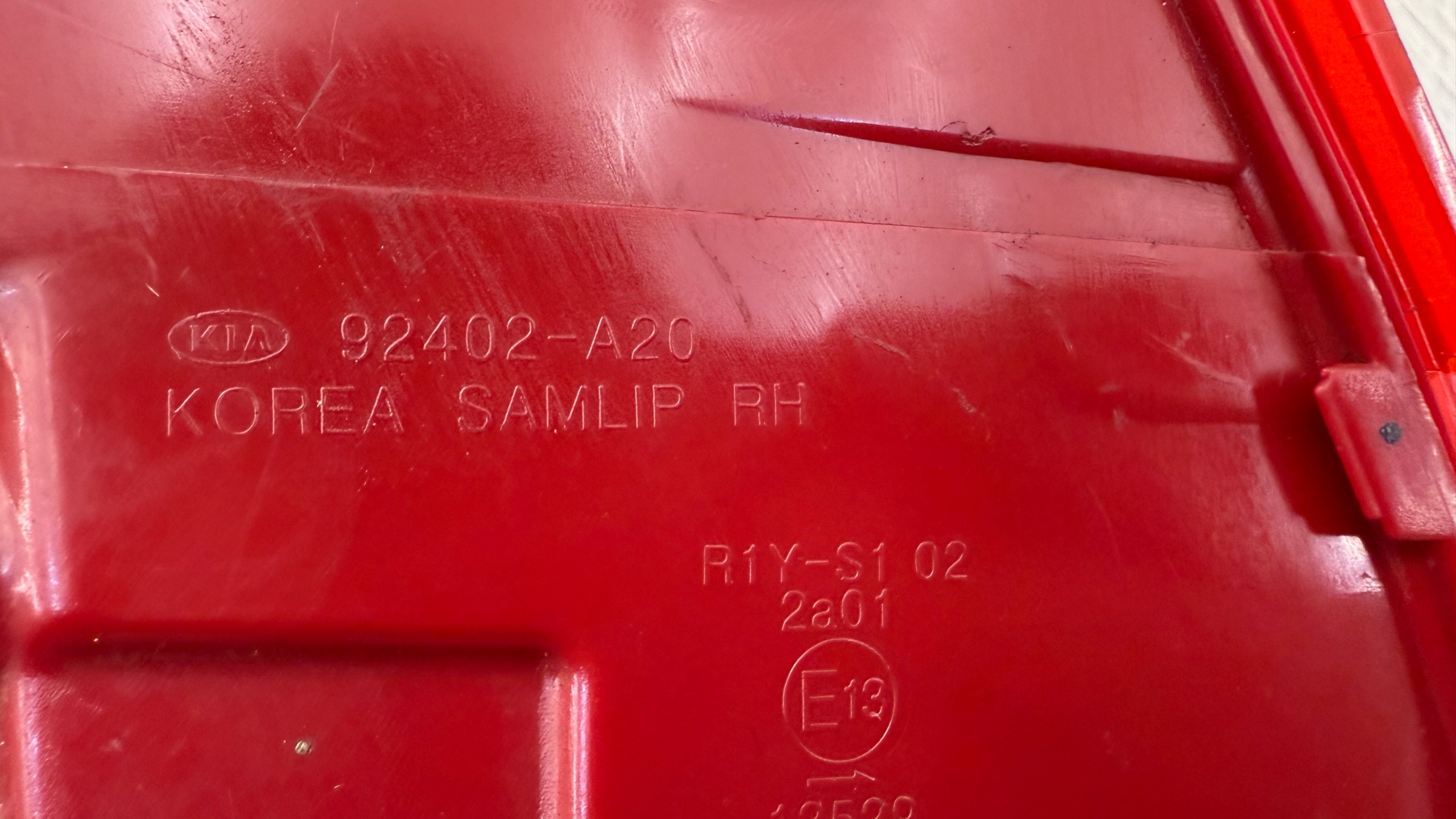 KIA CEED 2 II HTB 2012-2017 ROK right light rear part 92402-A20 E257WR