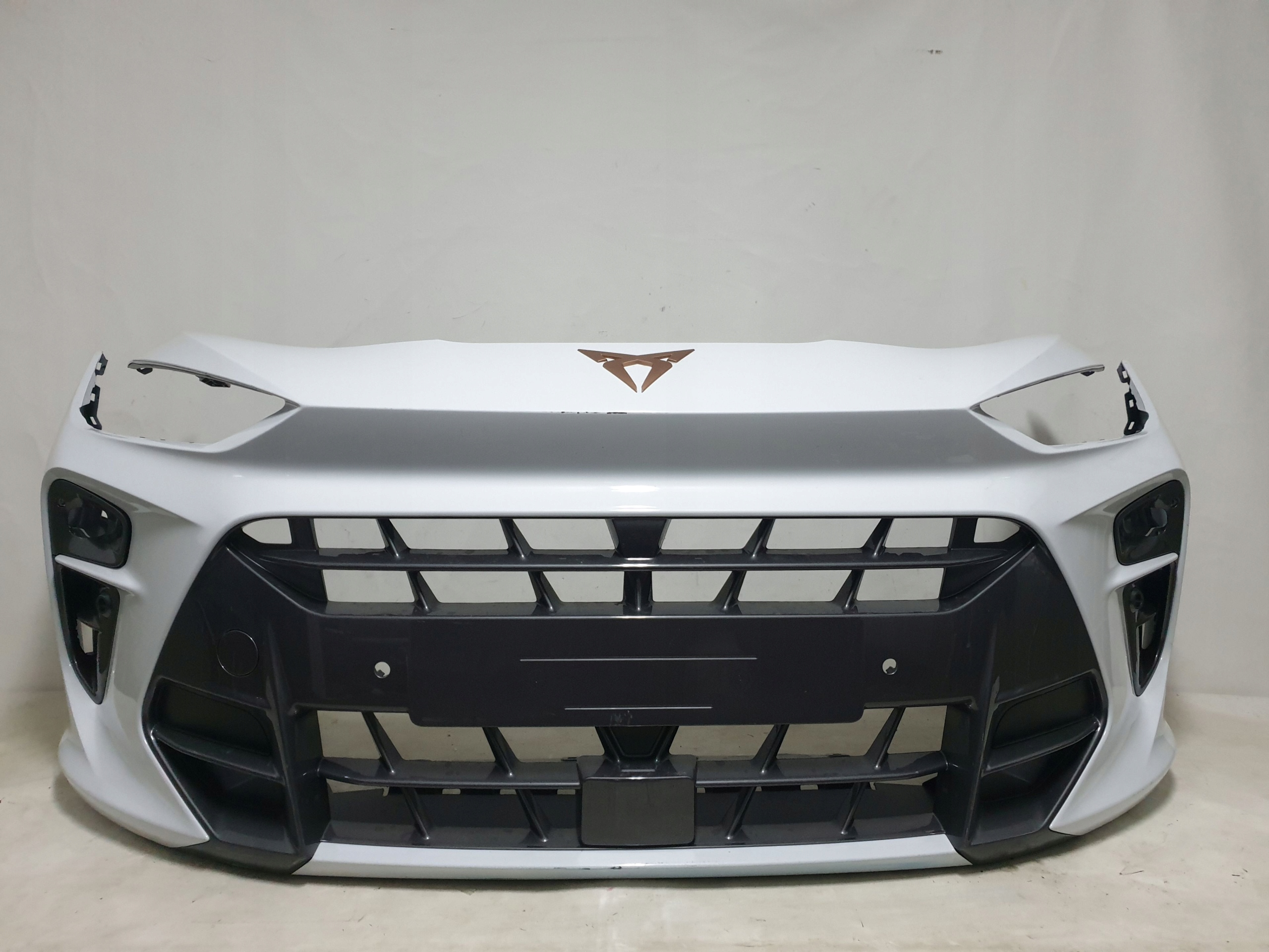 CUPRA TERRAMAR 24-> nárazník předek přední 4xPDC 578807103