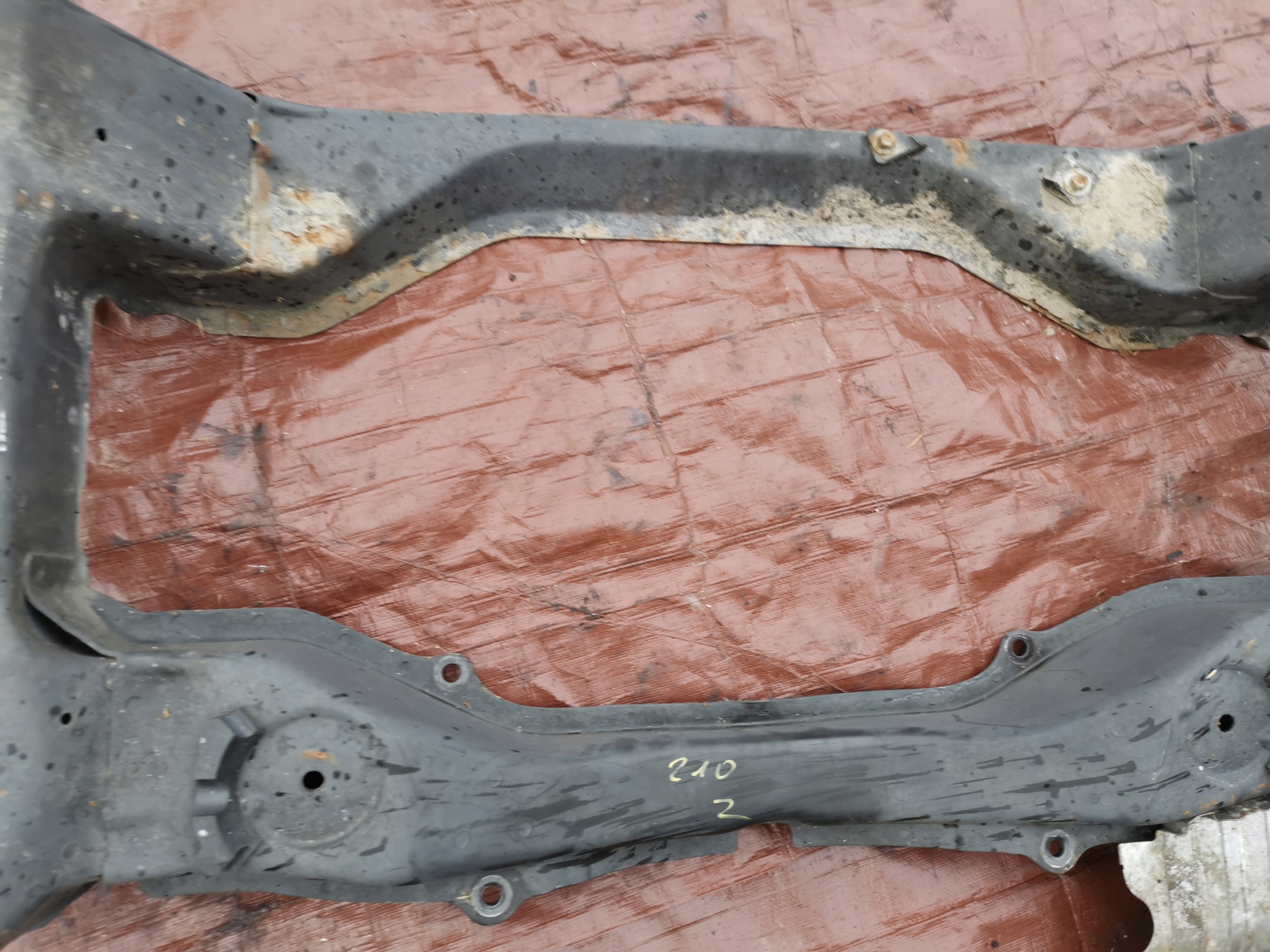 Mercedes E klasa W210 axle beam subframe axle beam lawa front sususpension