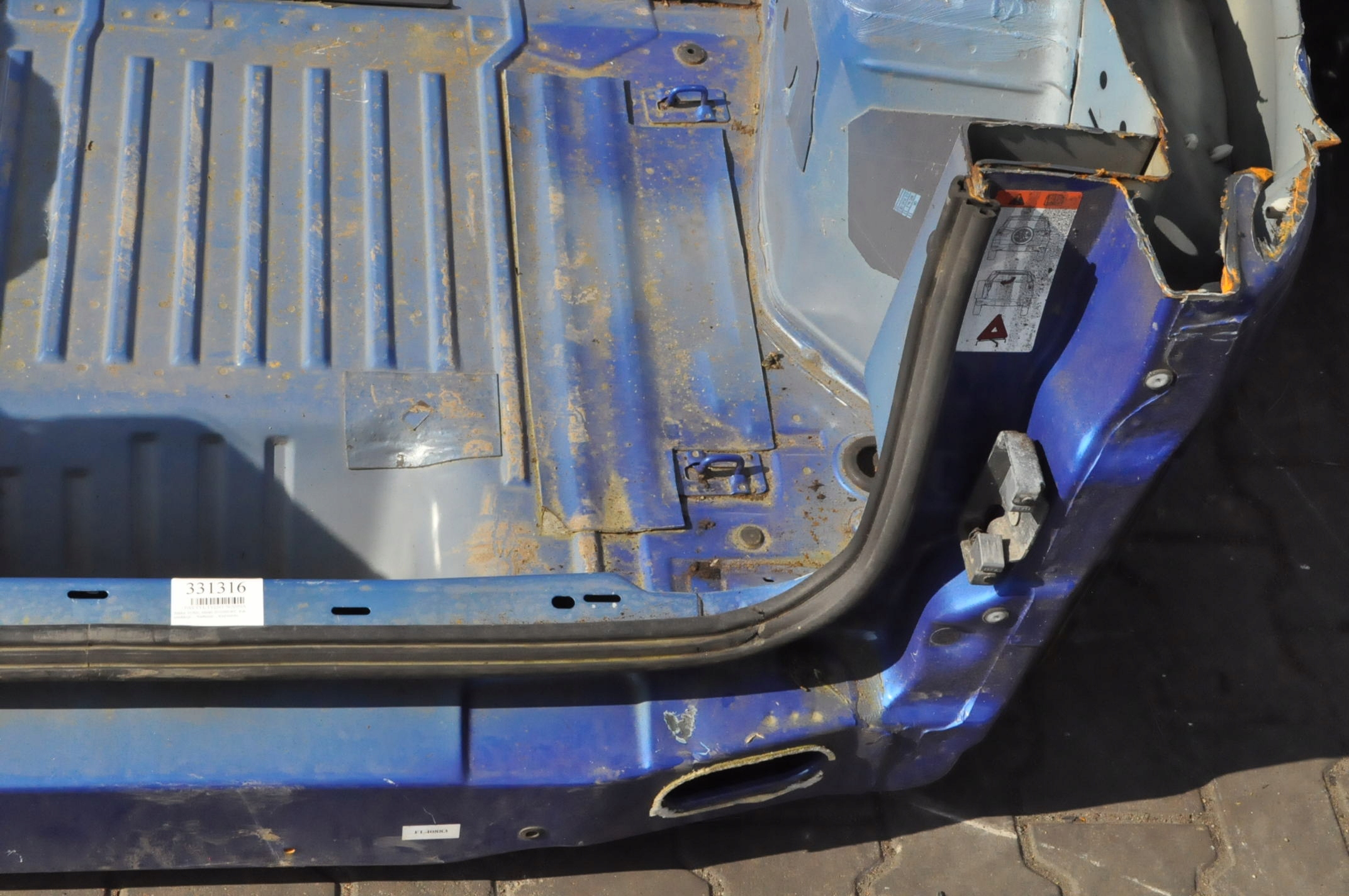 FORD ECOSPORT PAS TYŁ TYLNY WANNA Producent części Ford OE