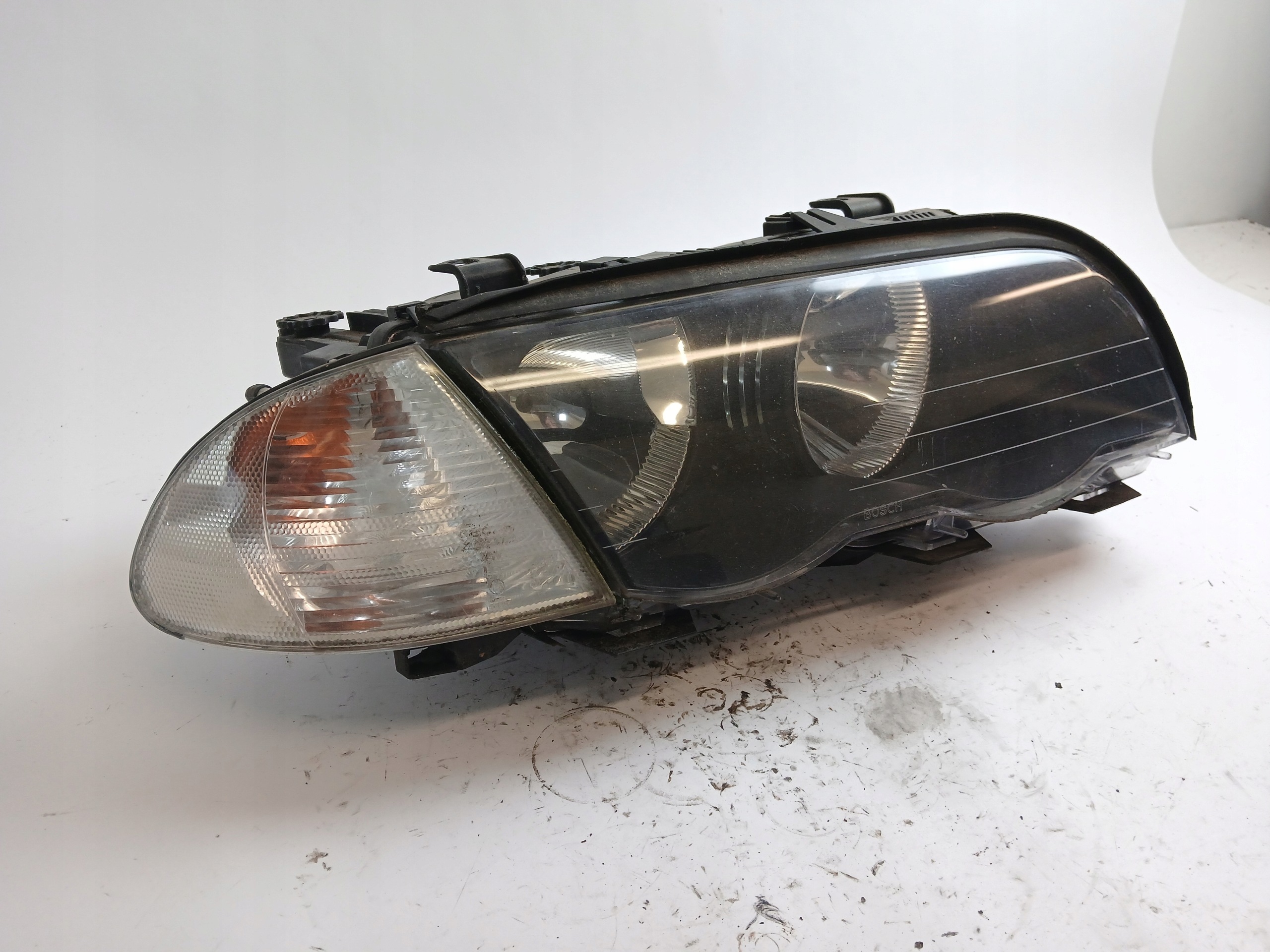 BMW E46 světlo pravá předek směrovka GRATIS 6902746