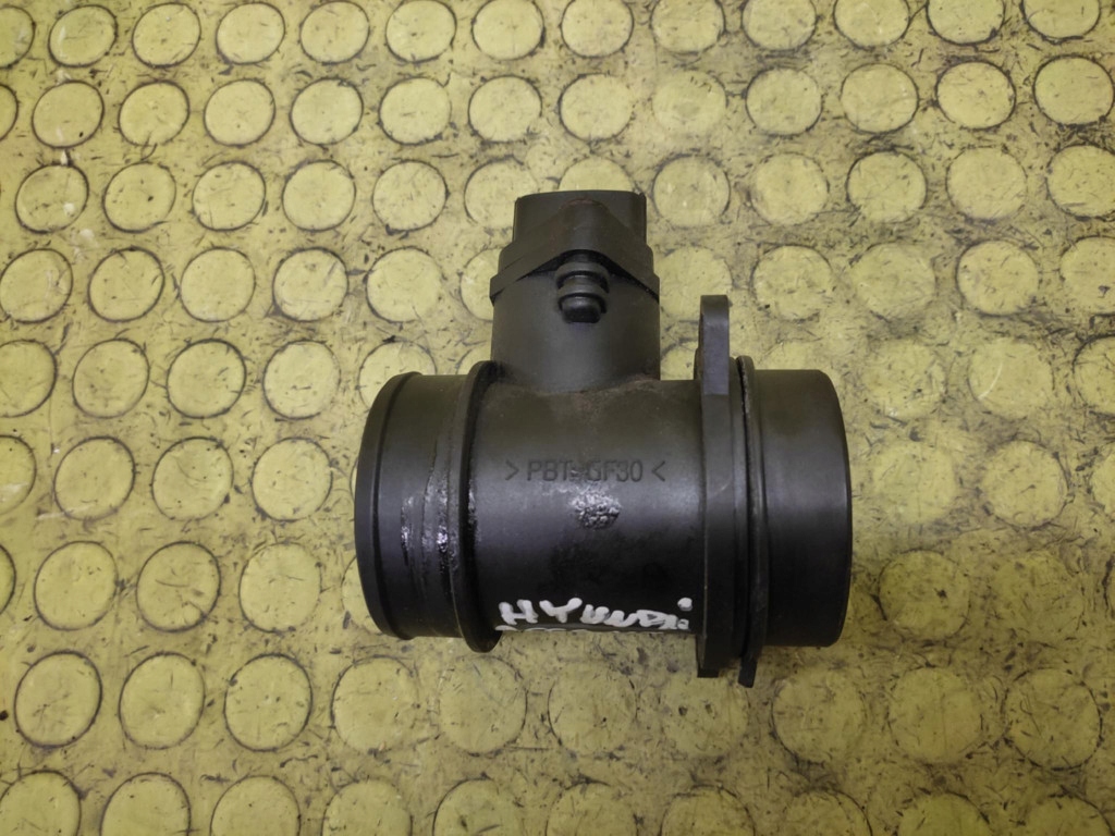 HYUNDAI ACCENT 1.3 flow meter 2816422610