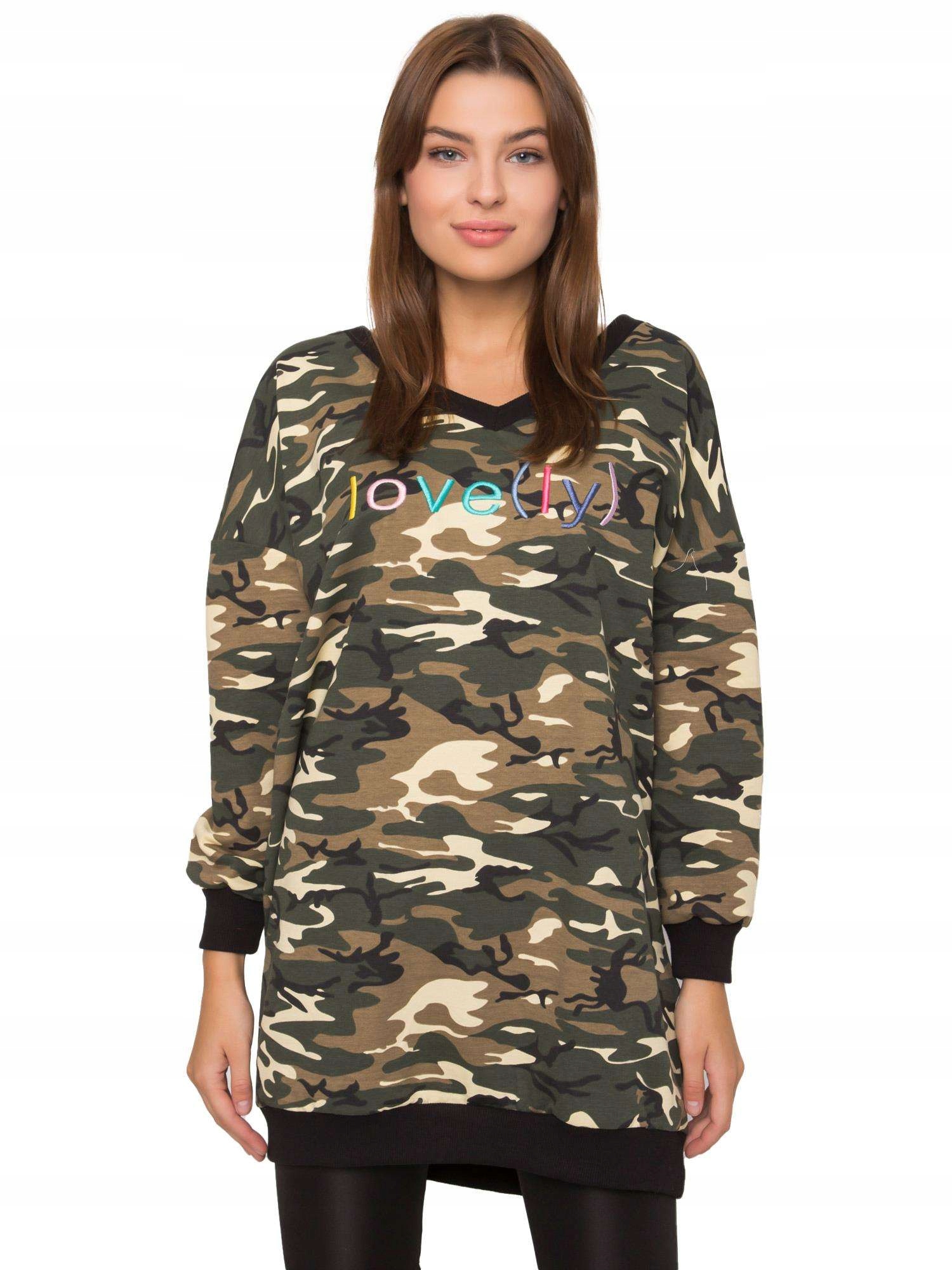 

Długa Tunika damska w moro napis Dekolt Serek