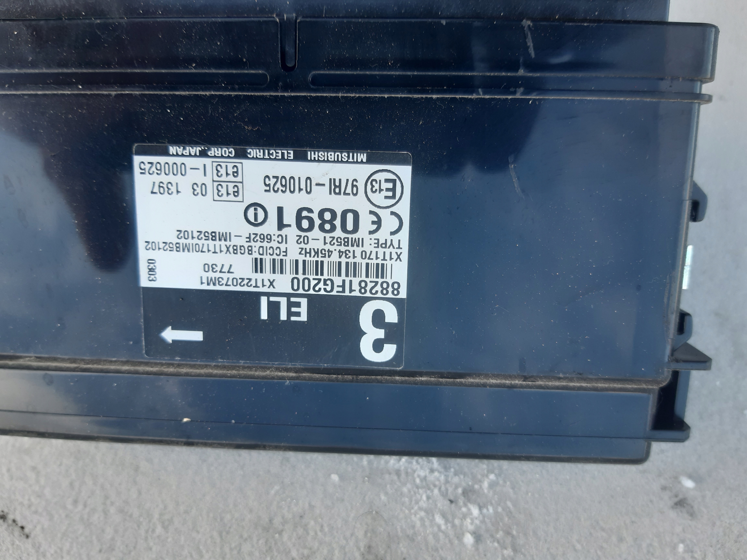 SUBARU IMPREZA III GH 07-11 r Unité commande confort 88281FG200