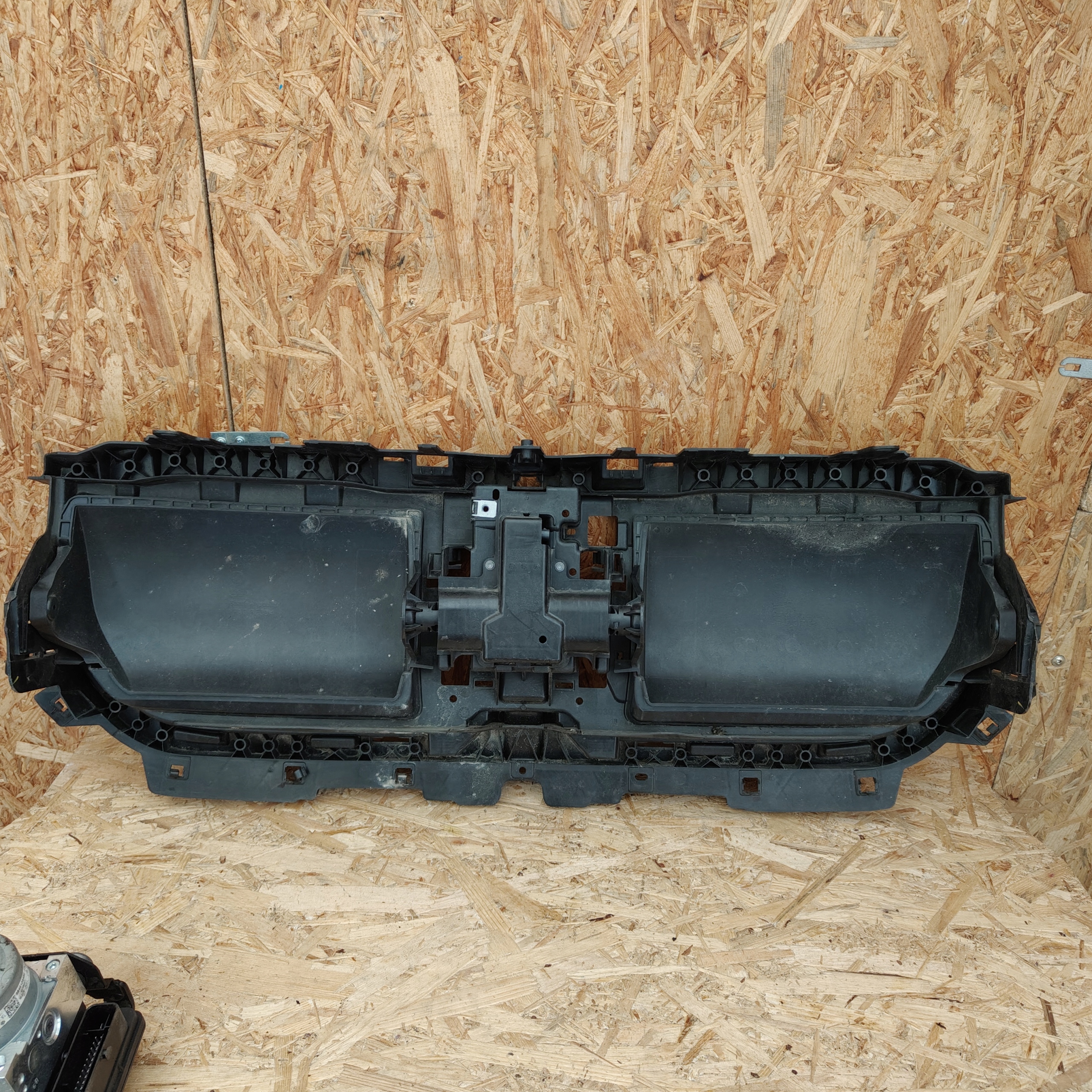 luftansaugkanal BMW X1 U11 5a112f8-16
