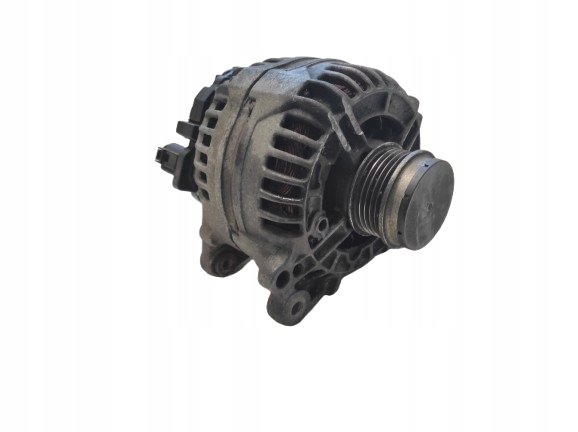 VW PASSAT B5 LIFT 00- 1.9 TDI ALTERNATOR 028903031