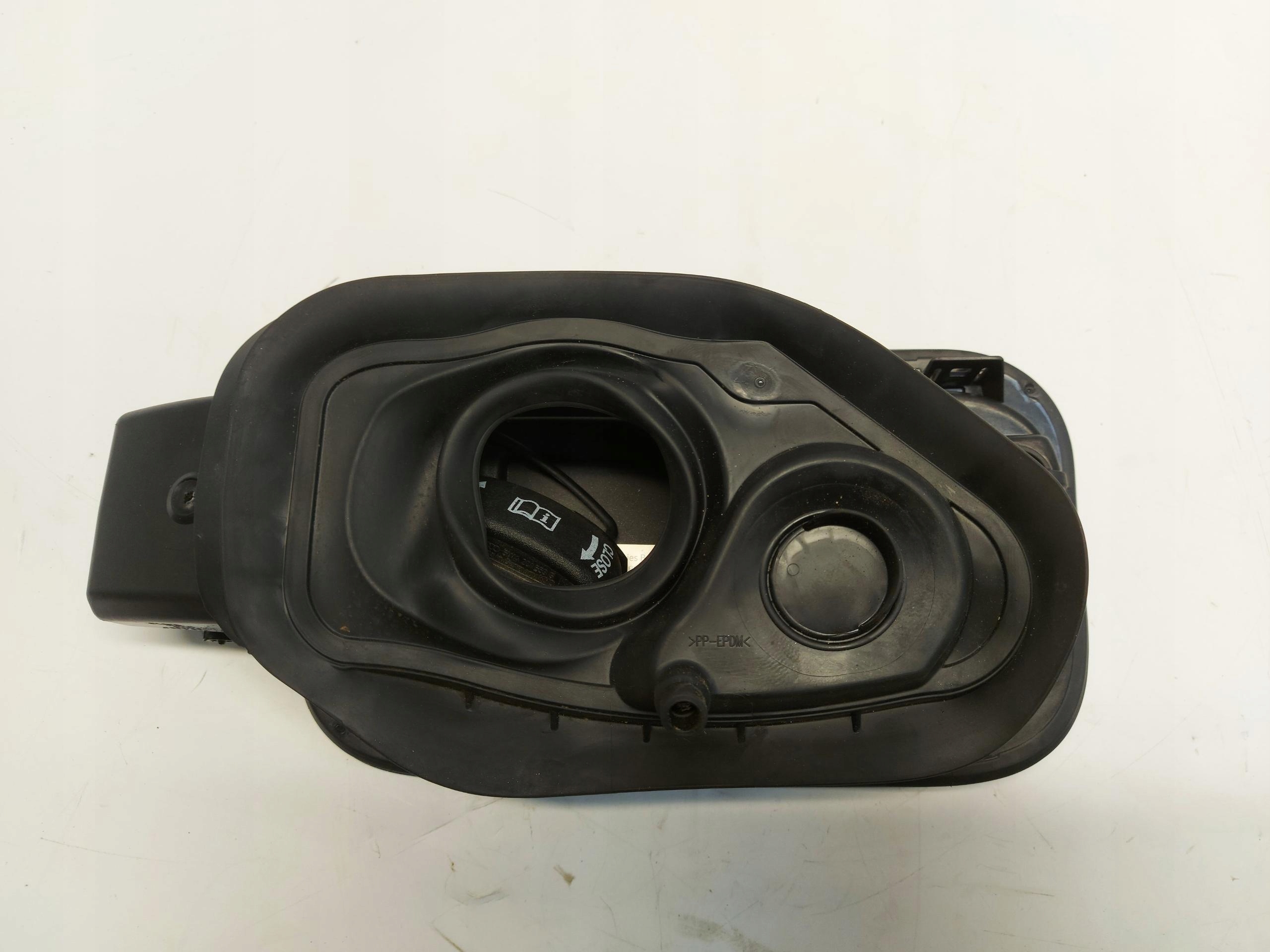 CUPRA Formentor 5FF Klakpa rezervoara goriva LS7H 5FF809905F