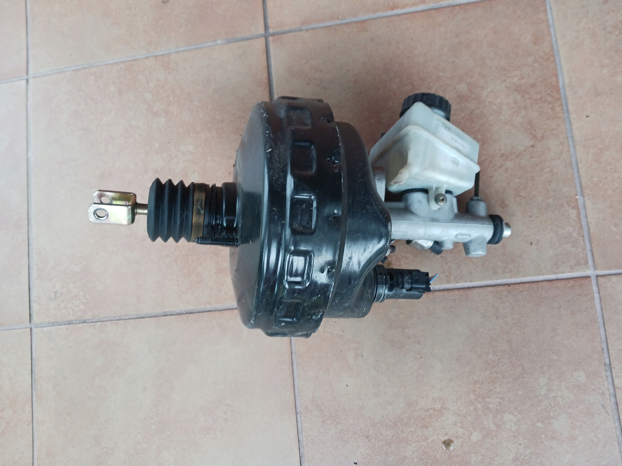 Servofreno servo MERCEDES W203 W209