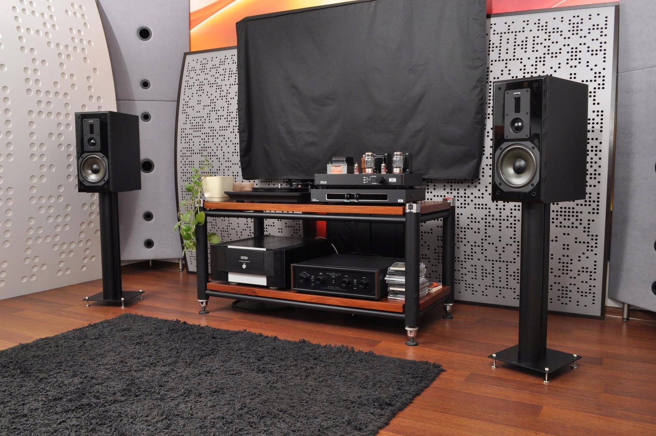 DYNAVOICE DM-6 CZARNE SZWEDZKI HIT + EXTRA STANDY Moc znamionowa RMS 85 W