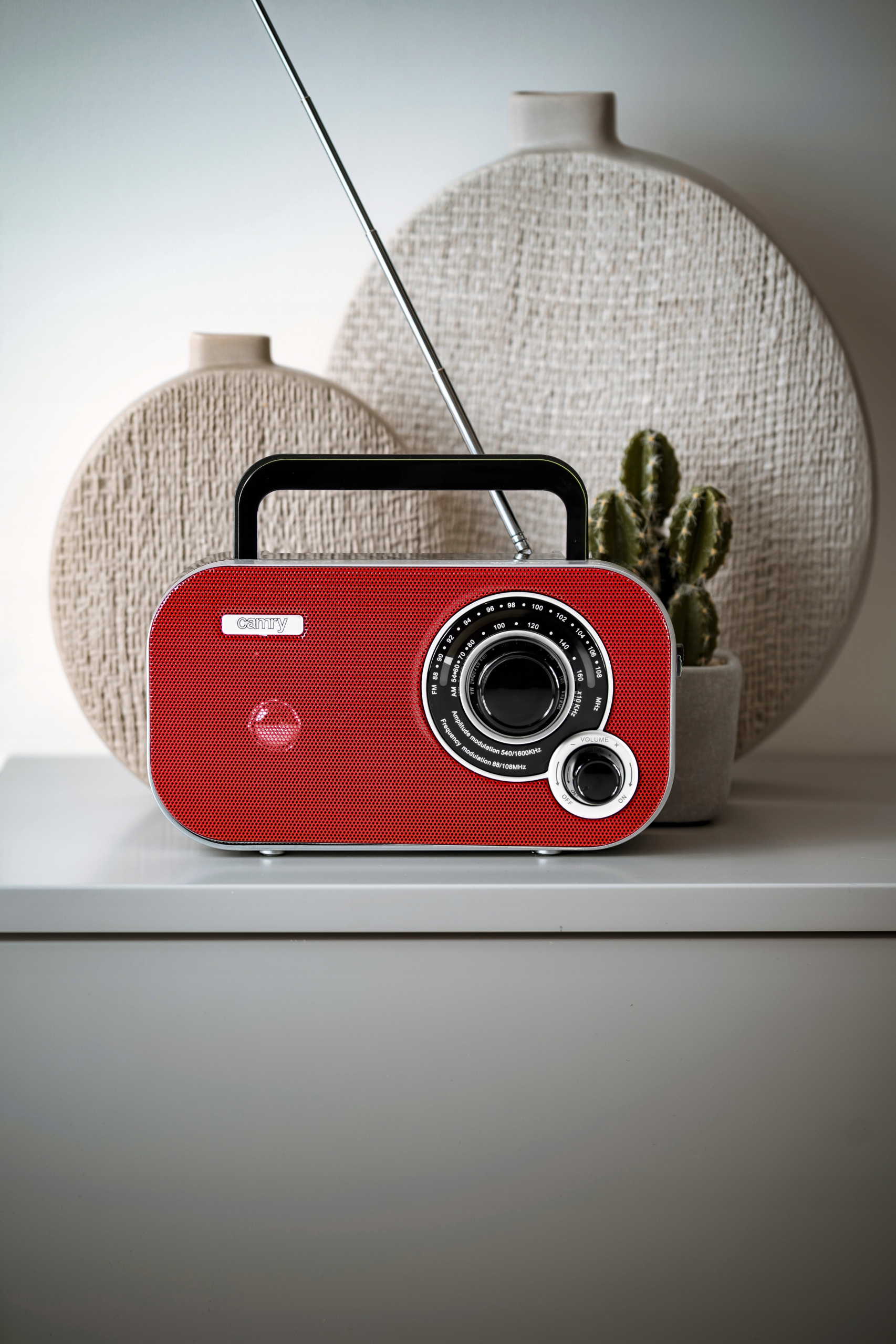 MAŁE RADIO PRZENOŚNE TURYSTYCZNE AM/FM NA BATERIE Kod producenta CR1140R