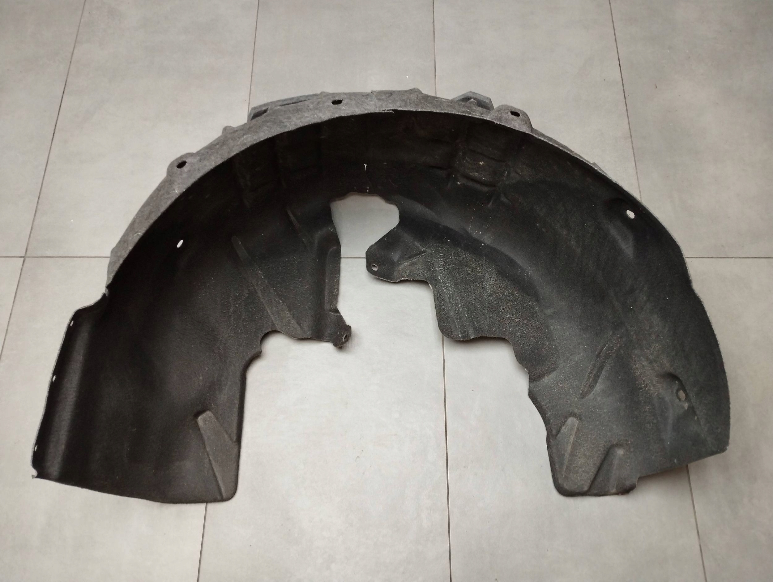 Audi A7 4G 2016 mudguard right rear part 4G8810172C