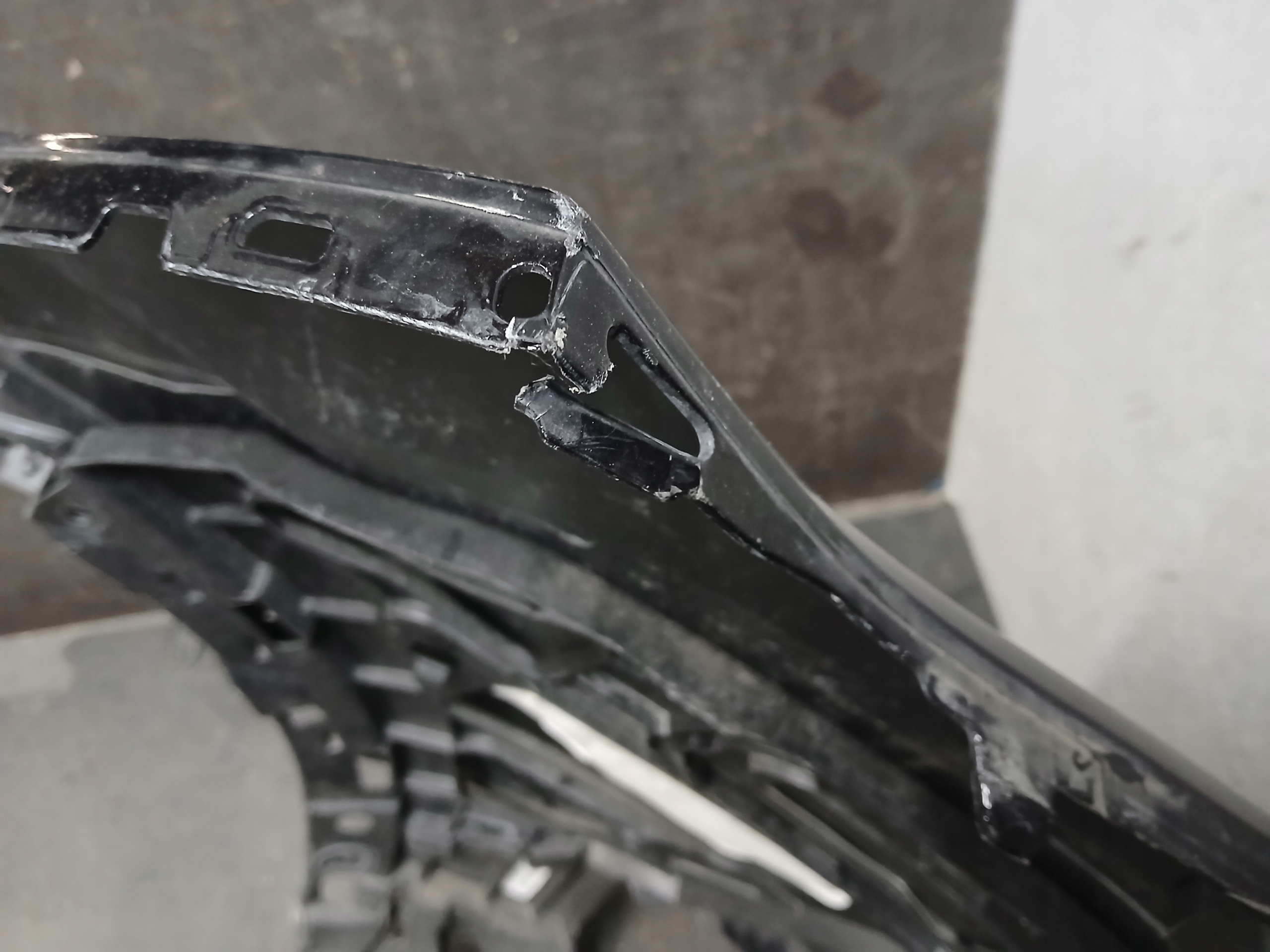 bumper rear part PORSCHE CAYENNE 9Y0