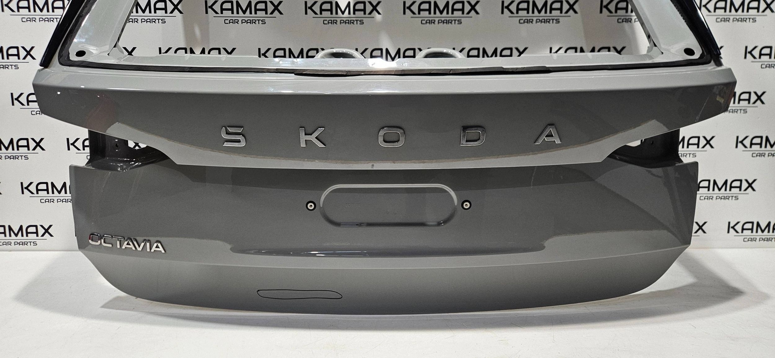 trunk door boot rear SKODA OCTAVIA IV KOMBI 19- original