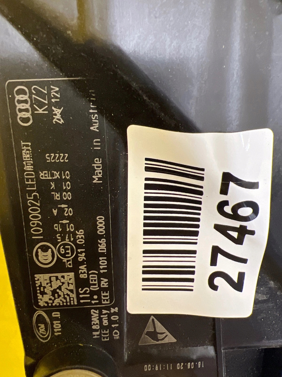 light right Audi Q3 83A Full Led Matrix 83A941036