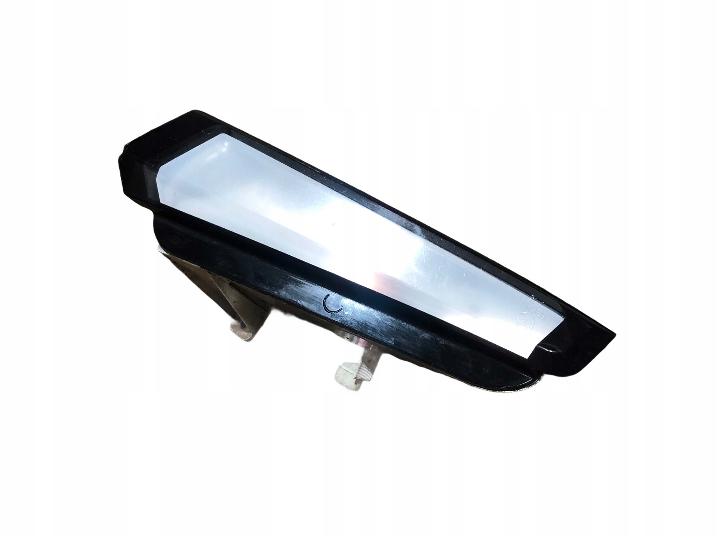 СВЕТОДИОДНАЯ БОКОВАЯ ЛАМПА IVECO 465309999