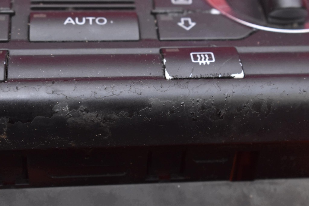 control panel air conditioning devices KLIMY 8P0820043M AUDI A3 8P LIFT 04-08