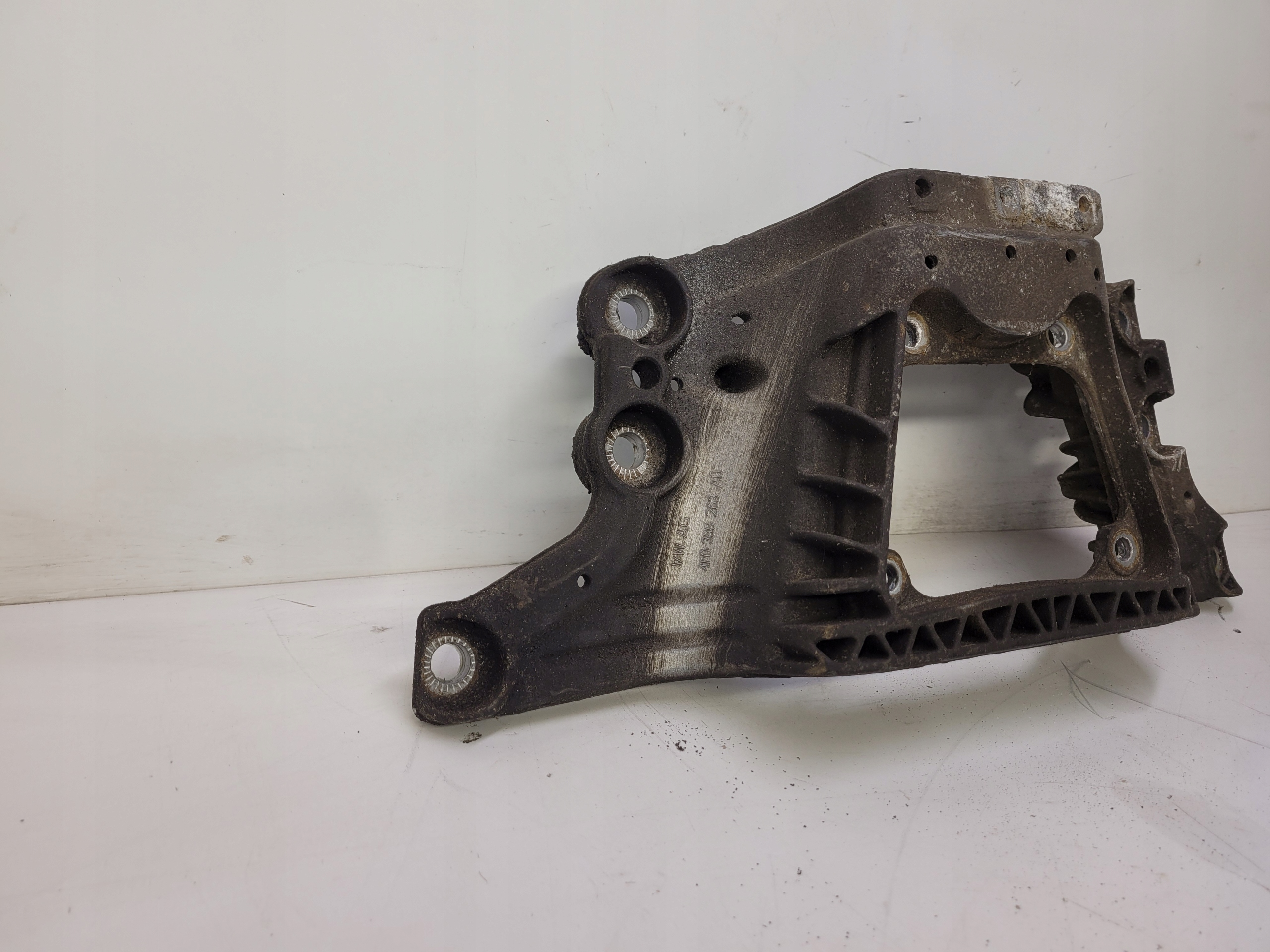 staffa supporto supporto cambio AUDI A6 4F0399263AD