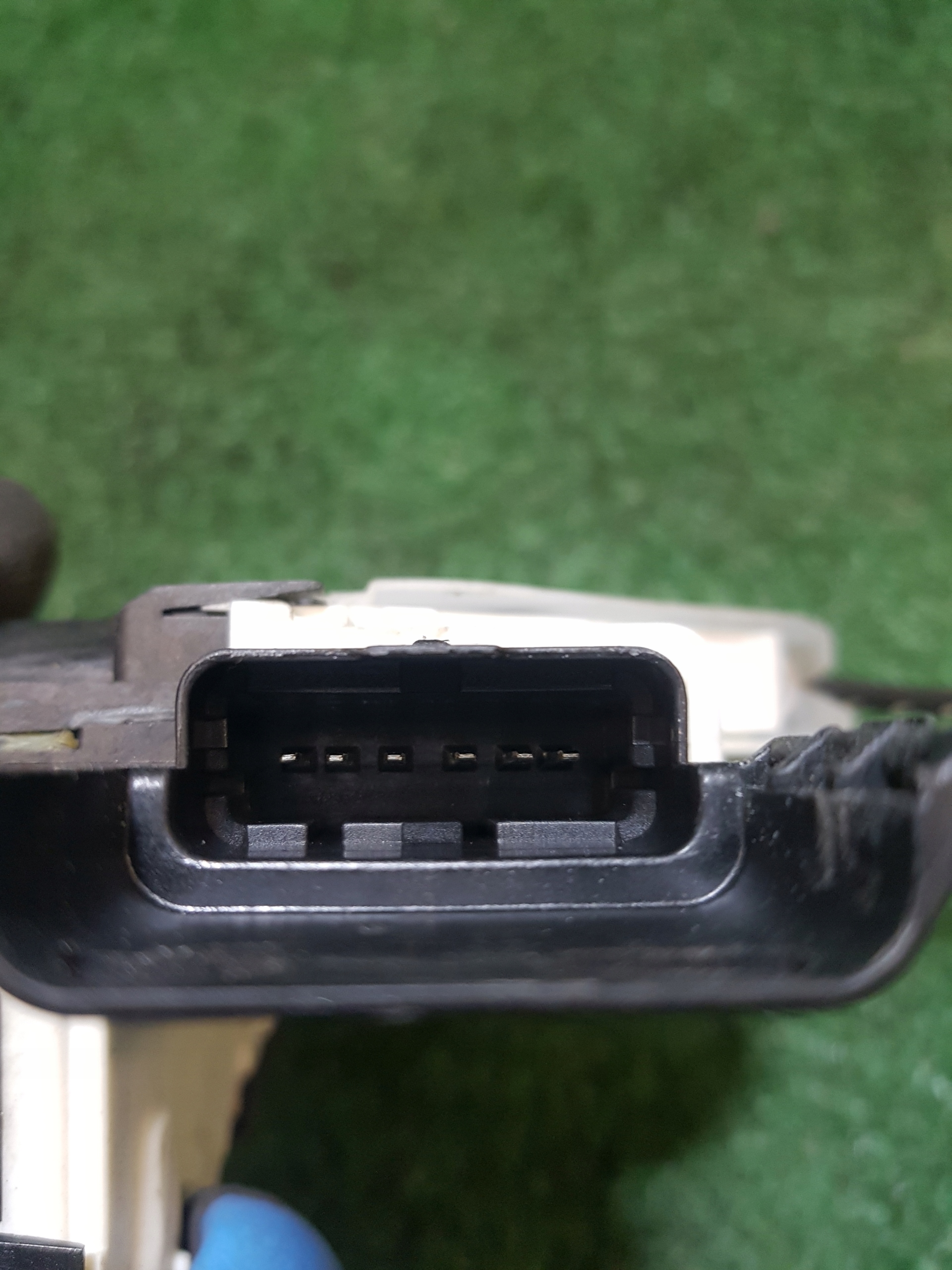 lock door left front CITROEN DS-3 6 PIN