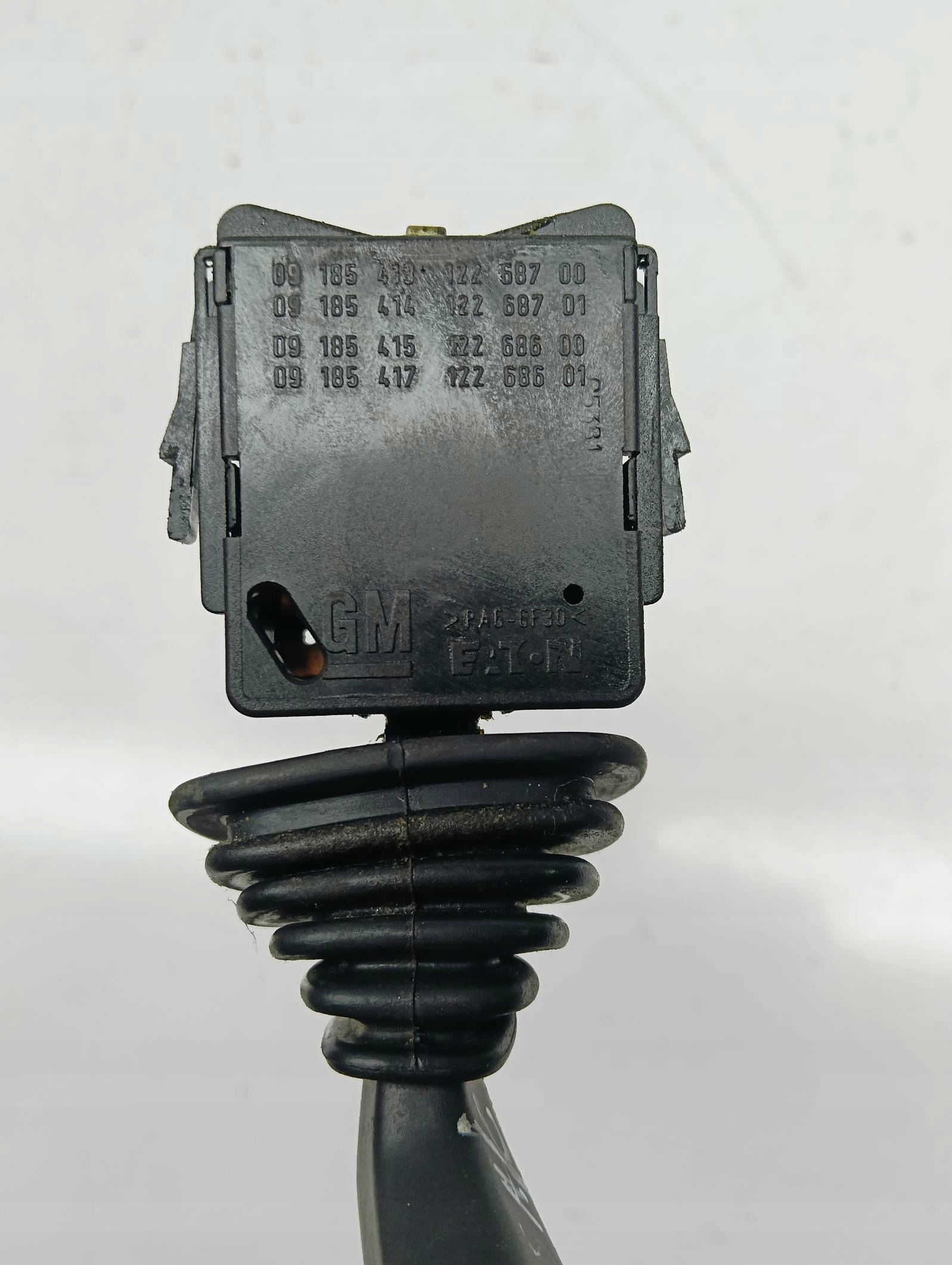 Bouton Indicateurs de direction 4 Pin Opel Corsa C 09185413