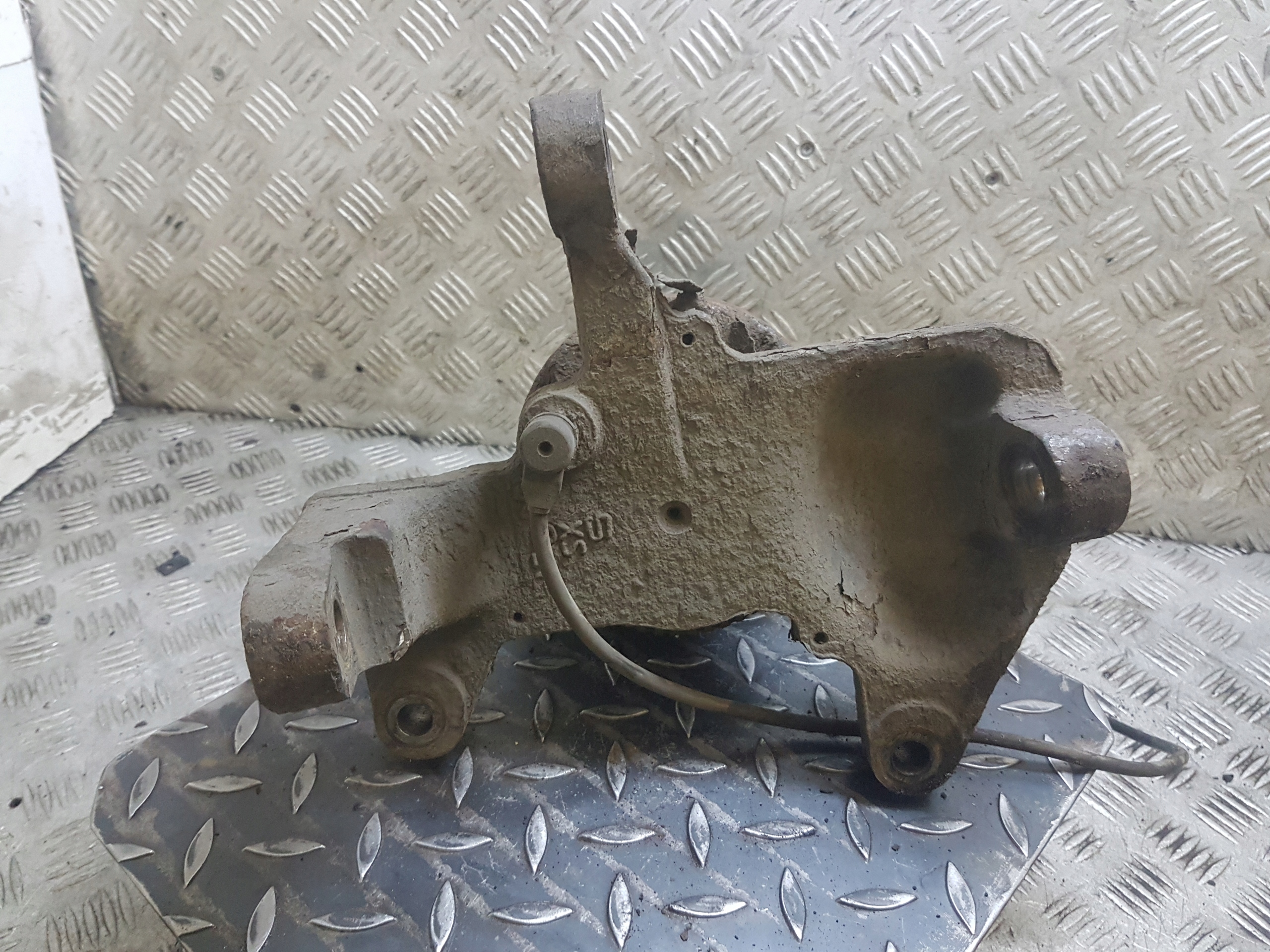 swing left front front IVECO DAILY 4 2.3 D