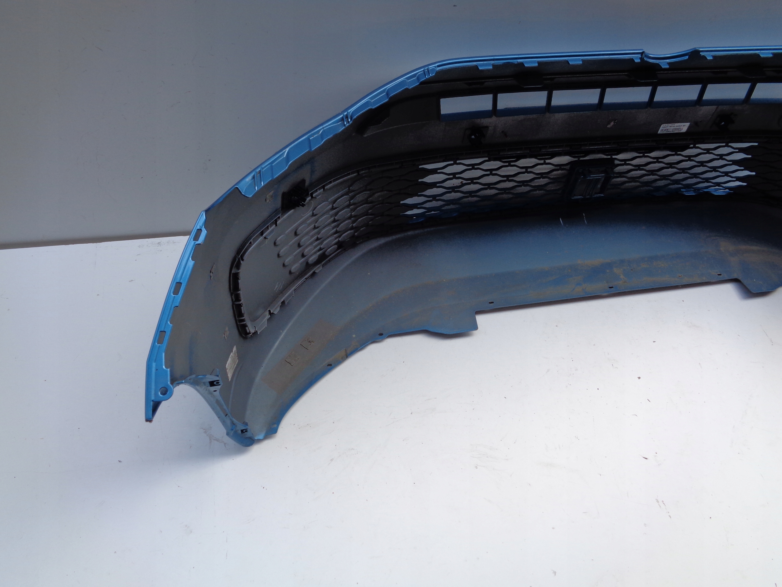 Frontstoßstange VW CADDY 2K 2K7 20- NR 45472