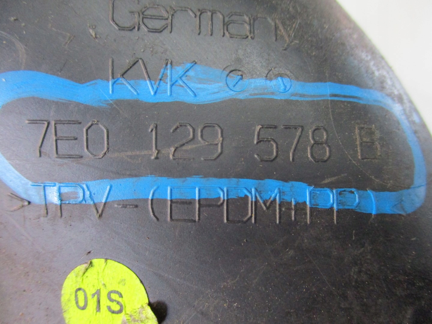 pipe intake air VW T5 T6 7E0129578E