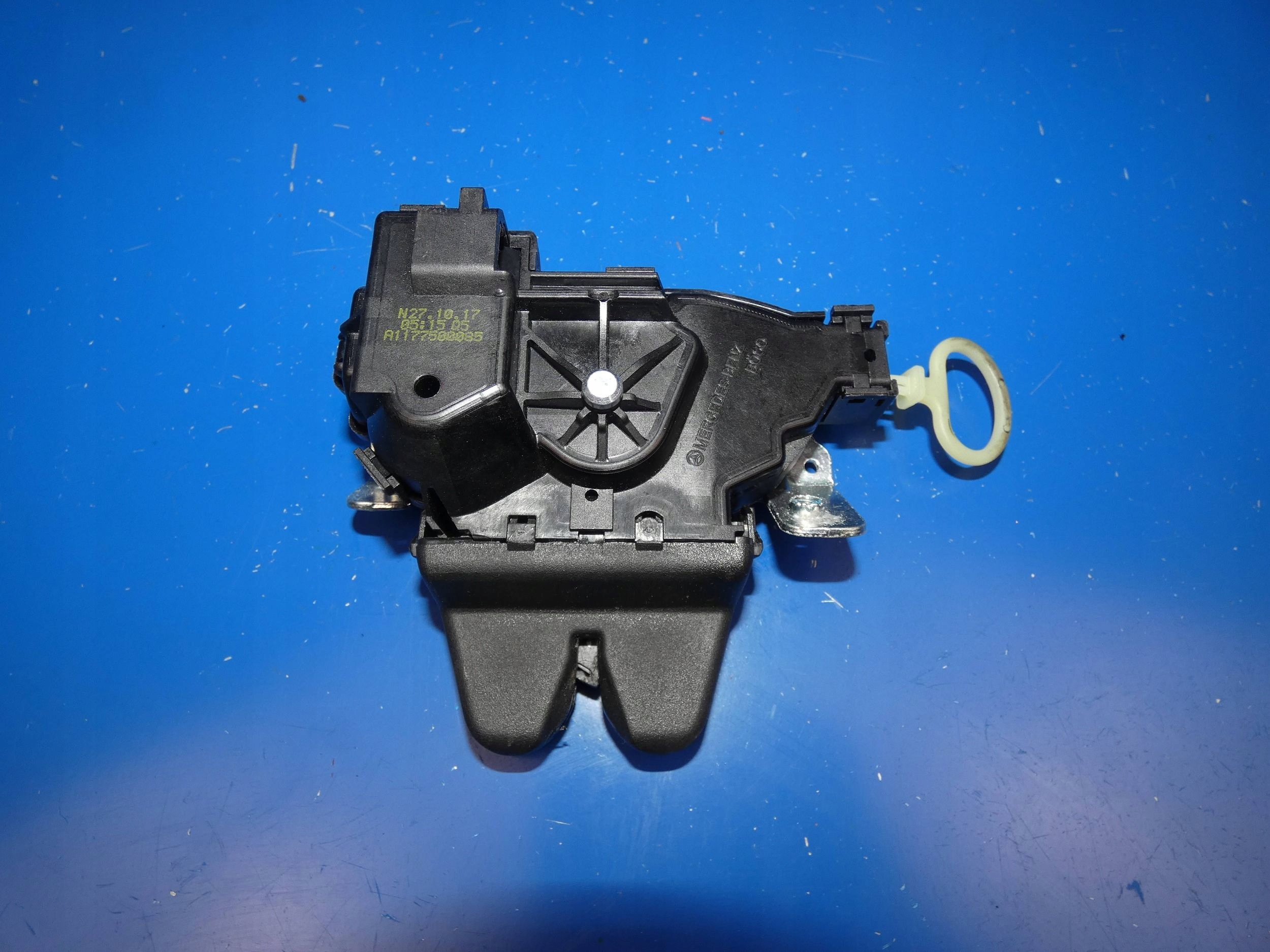 MERCEDES E KLASA W213 W117 sedan lock bonnet boot